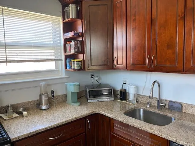 260-11 73rd Avenue, New York, NY, 2 Bedrooms Bedrooms, 4 Rooms Rooms,1 BathroomBathrooms,Residential,For Rent,73rd,0,1018481 260-11 73rd Avenue, New York, NY, 2 Bedrooms Bedrooms, 4 Rooms Rooms,1 BathroomBathrooms,Residential,For Rent,73rd,0,1018481