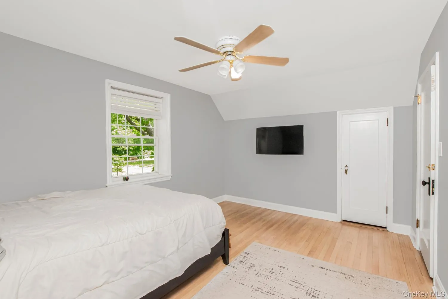 4 Knox Pl., New York, NY, 3 Bedrooms Bedrooms, 11 Rooms Rooms,3 BathroomsBathrooms,Residential,For Rent,Knox Pl.,0,1018487 4 Knox Pl., New York, NY, 3 Bedrooms Bedrooms, 11 Rooms Rooms,3 BathroomsBathrooms,Residential,For Rent,Knox Pl.,0,1018487