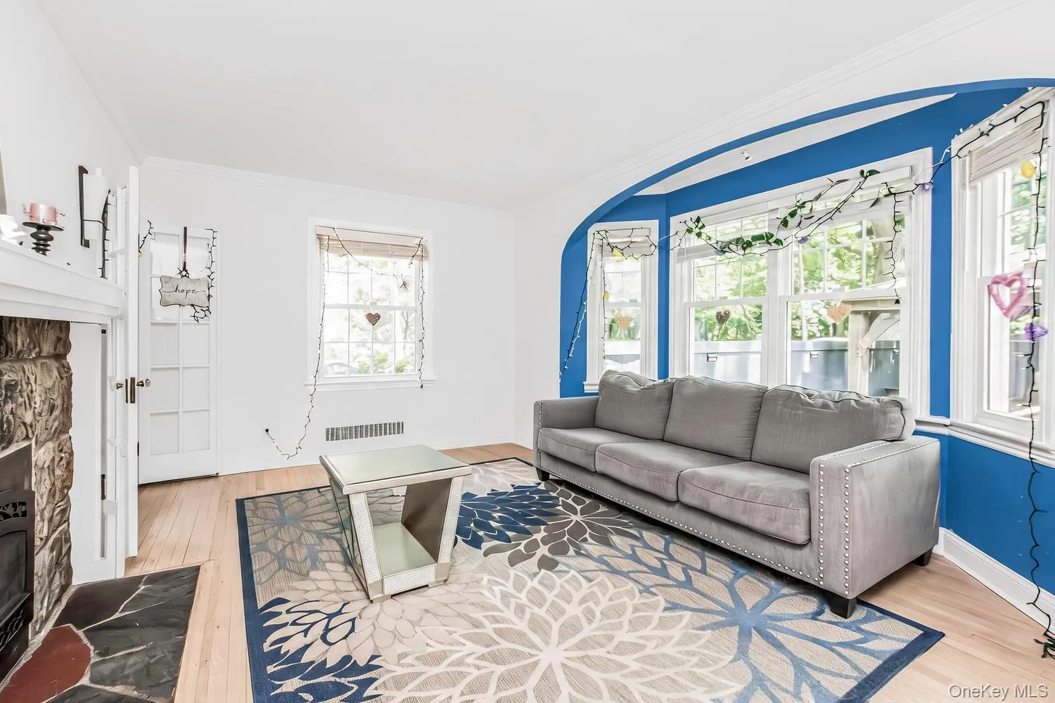 4 Knox Pl., New York, NY, 3 Bedrooms Bedrooms, 11 Rooms Rooms,3 BathroomsBathrooms,Residential,For Rent,Knox Pl.,0,1018487 4 Knox Pl., New York, NY, 3 Bedrooms Bedrooms, 11 Rooms Rooms,3 BathroomsBathrooms,Residential,For Rent,Knox Pl.,0,1018487