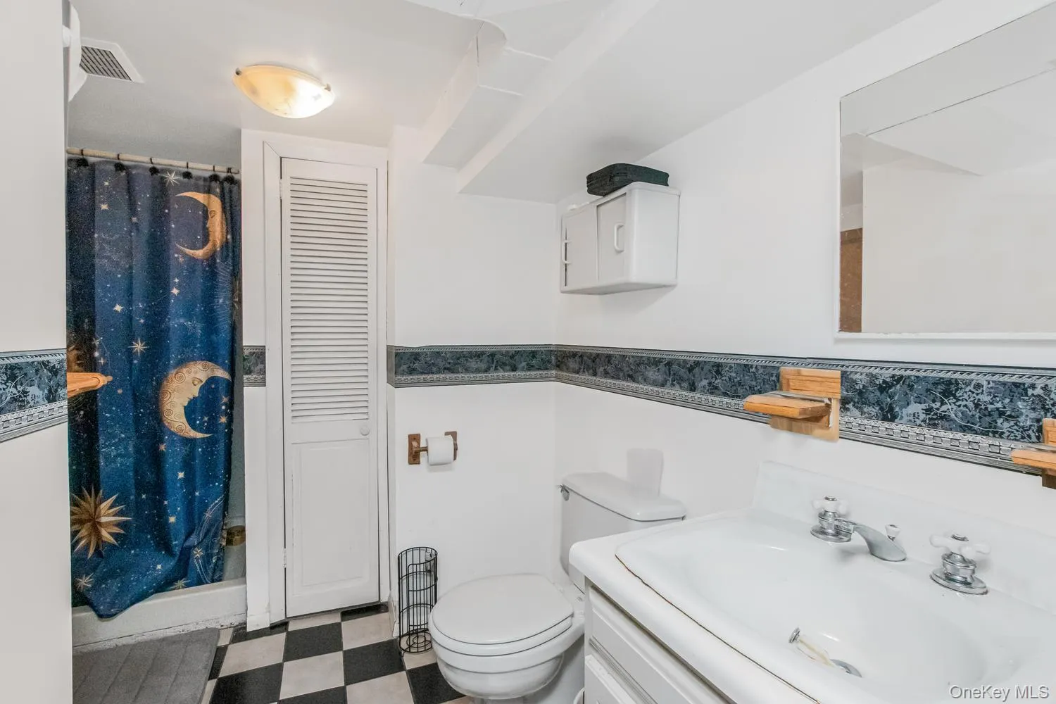 4 Knox Pl., New York, NY, 3 Bedrooms Bedrooms, 11 Rooms Rooms,3 BathroomsBathrooms,Residential,For Rent,Knox Pl.,0,1018487 4 Knox Pl., New York, NY, 3 Bedrooms Bedrooms, 11 Rooms Rooms,3 BathroomsBathrooms,Residential,For Rent,Knox Pl.,0,1018487