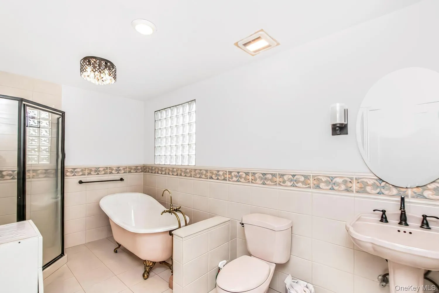 4 Knox Pl., New York, NY, 3 Bedrooms Bedrooms, 11 Rooms Rooms,3 BathroomsBathrooms,Residential,For Rent,Knox Pl.,0,1018487 4 Knox Pl., New York, NY, 3 Bedrooms Bedrooms, 11 Rooms Rooms,3 BathroomsBathrooms,Residential,For Rent,Knox Pl.,0,1018487