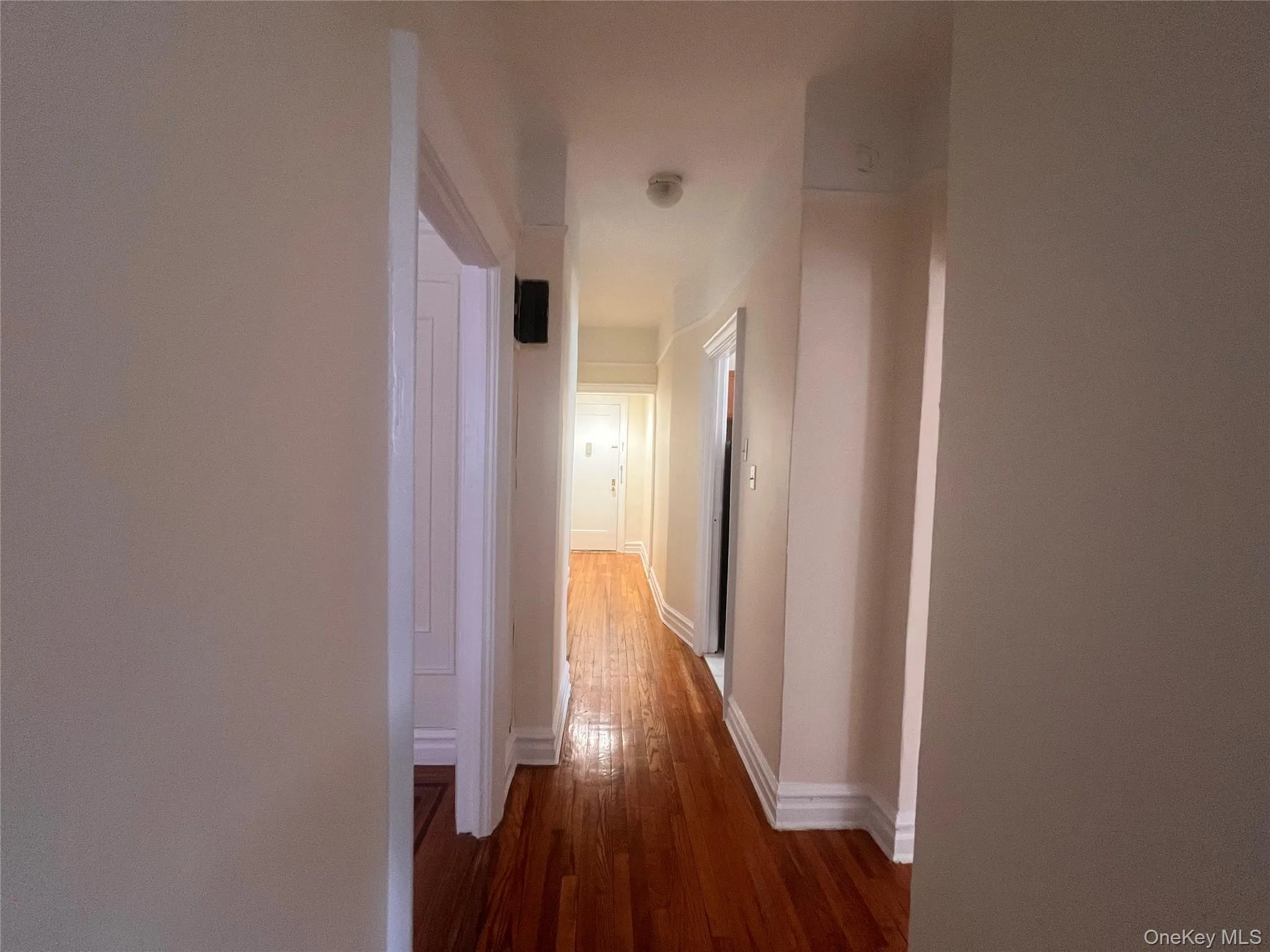 37-20 81 Street, New York, NY, 1 Bedroom Bedrooms, 3 Rooms Rooms,1 BathroomBathrooms,Residential,For Rent,81,0,1018488 37-20 81 Street, New York, NY, 1 Bedroom Bedrooms, 3 Rooms Rooms,1 BathroomBathrooms,Residential,For Rent,81,0,1018488