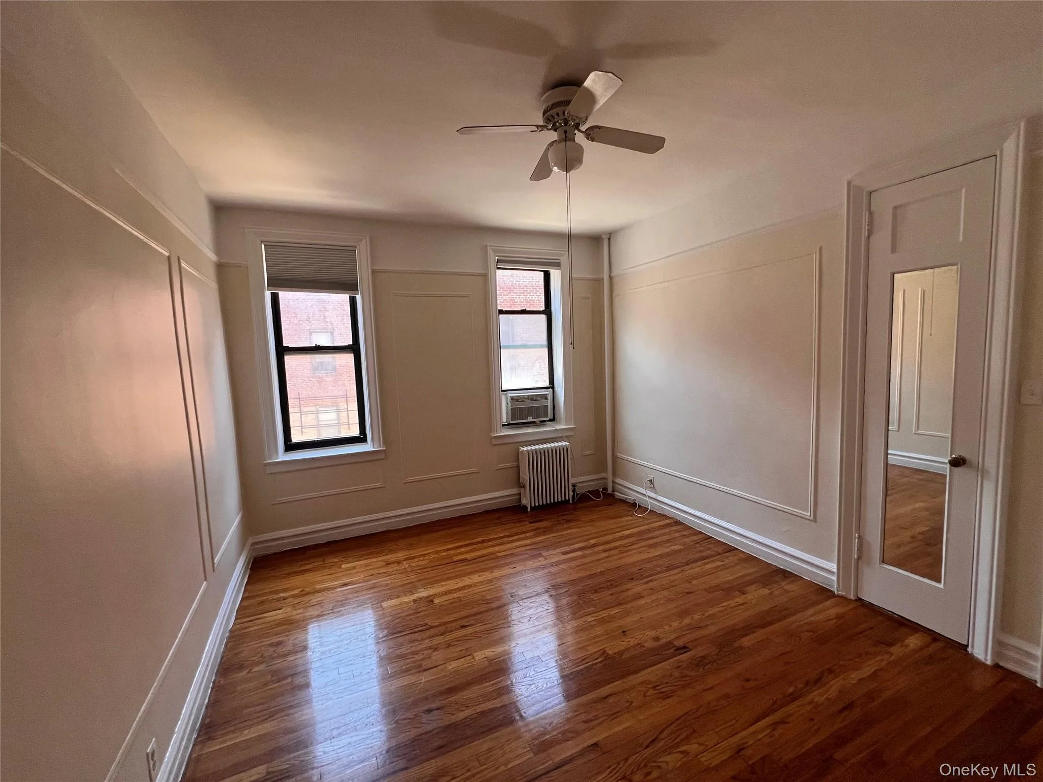 37-20 81 Street, New York, NY, 1 Bedroom Bedrooms, 3 Rooms Rooms,1 BathroomBathrooms,Residential,For Rent,81,0,1018488 37-20 81 Street, New York, NY, 1 Bedroom Bedrooms, 3 Rooms Rooms,1 BathroomBathrooms,Residential,For Rent,81,0,1018488