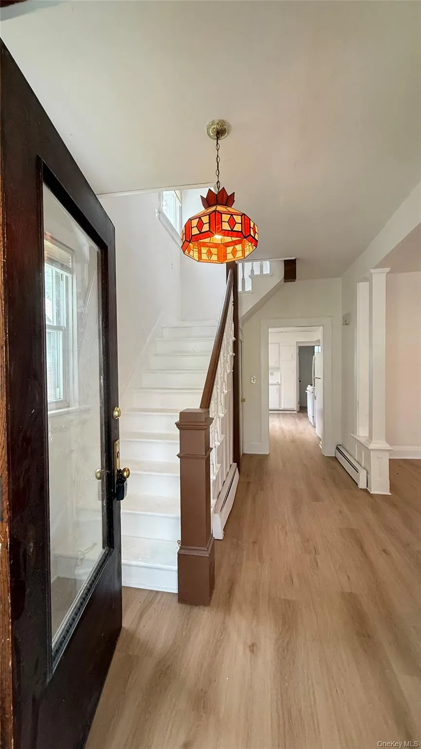 112 Murray Avenue, Goshen, NY, 3 Bedrooms Bedrooms, 6 Rooms Rooms,1 BathroomBathrooms,Residential Lease,For Rent,Murray,0,KEY1018491 112 Murray Avenue, Goshen, NY, 3 Bedrooms Bedrooms, 6 Rooms Rooms,1 BathroomBathrooms,Residential Lease,For Rent,Murray,0,KEY1018491