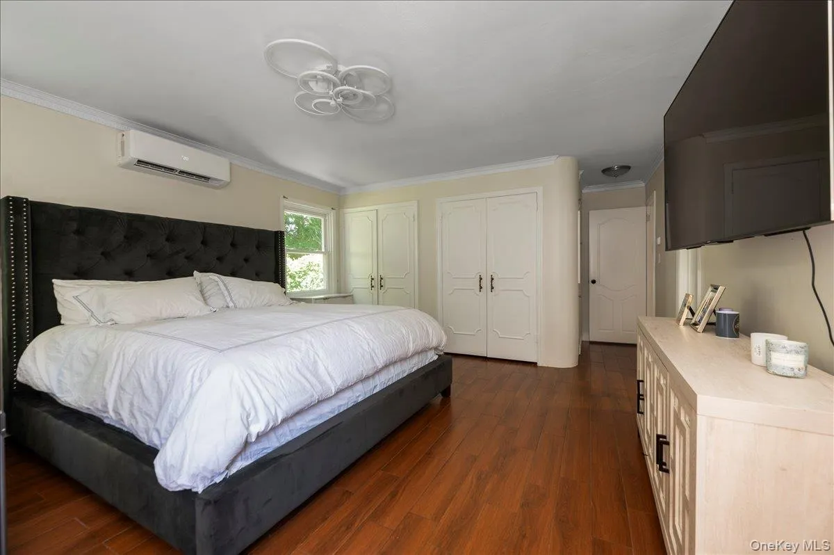 70 Longfellow Road, North Hempstead, NY, 5 Bedrooms Bedrooms, 9 Rooms Rooms,3 BathroomsBathrooms,Residential Lease,For Rent,Longfellow,0,1018492 70 Longfellow Road, North Hempstead, NY, 5 Bedrooms Bedrooms, 9 Rooms Rooms,3 BathroomsBathrooms,Residential Lease,For Rent,Longfellow,0,1018492