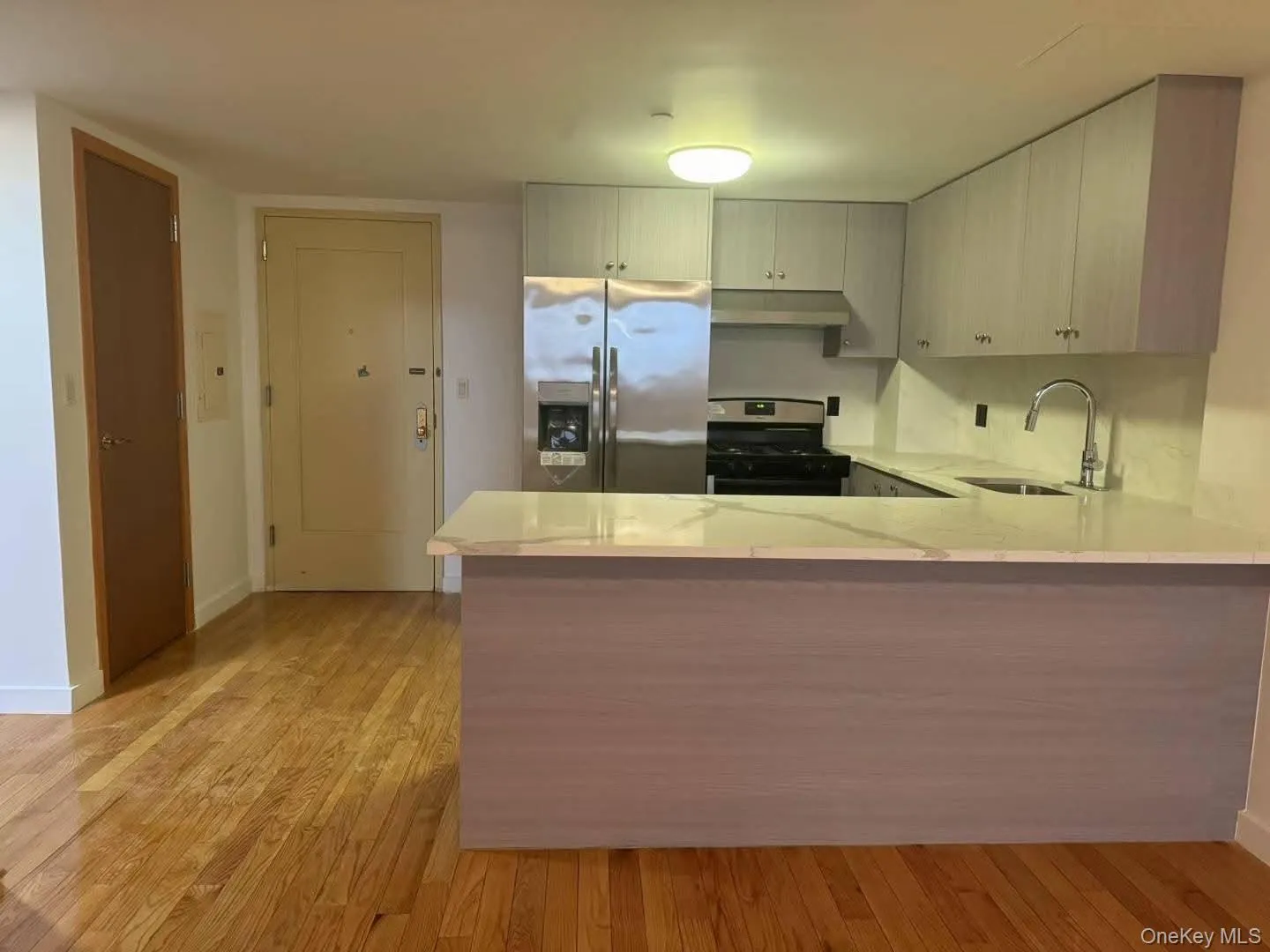 13338 Sanford Avenue, New York, NY, 1 Bedroom Bedrooms, 2 Rooms Rooms,1 BathroomBathrooms,Residential,For Rent,Sanford,0,KEY1018493 13338 Sanford Avenue, New York, NY, 1 Bedroom Bedrooms, 2 Rooms Rooms,1 BathroomBathrooms,Residential,For Rent,Sanford,0,KEY1018493