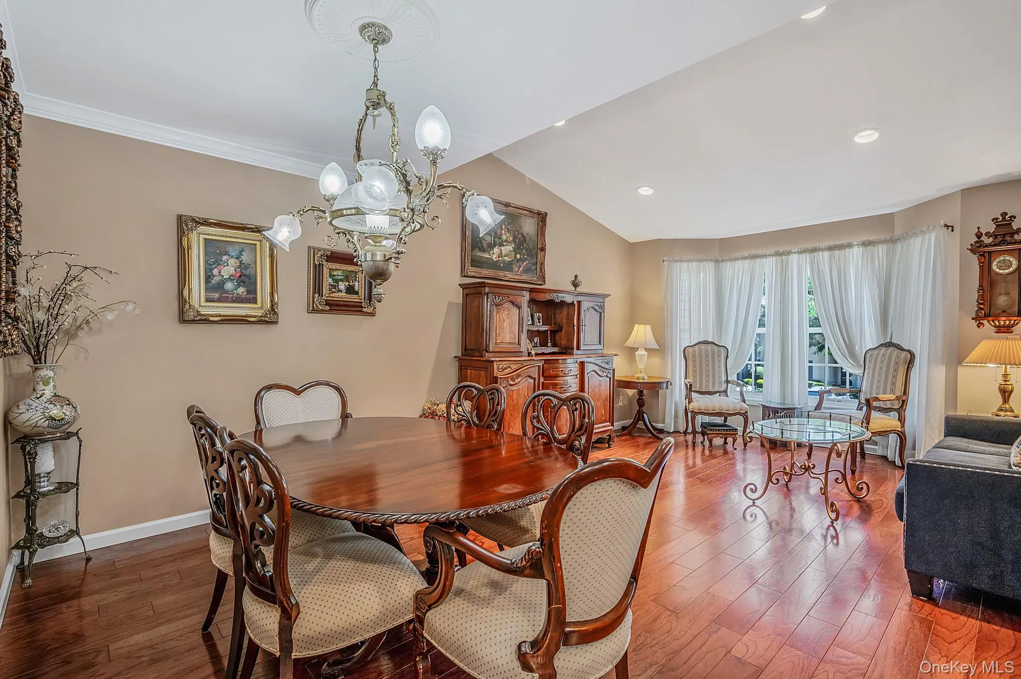 1130 Savoy Drive, Huntington, NY, 2 Bedrooms Bedrooms, 7 Rooms Rooms,2 BathroomsBathrooms,Residential,For Rent,Savoy,0,KEY1018499 1130 Savoy Drive, Huntington, NY, 2 Bedrooms Bedrooms, 7 Rooms Rooms,2 BathroomsBathrooms,Residential,For Rent,Savoy,0,KEY1018499