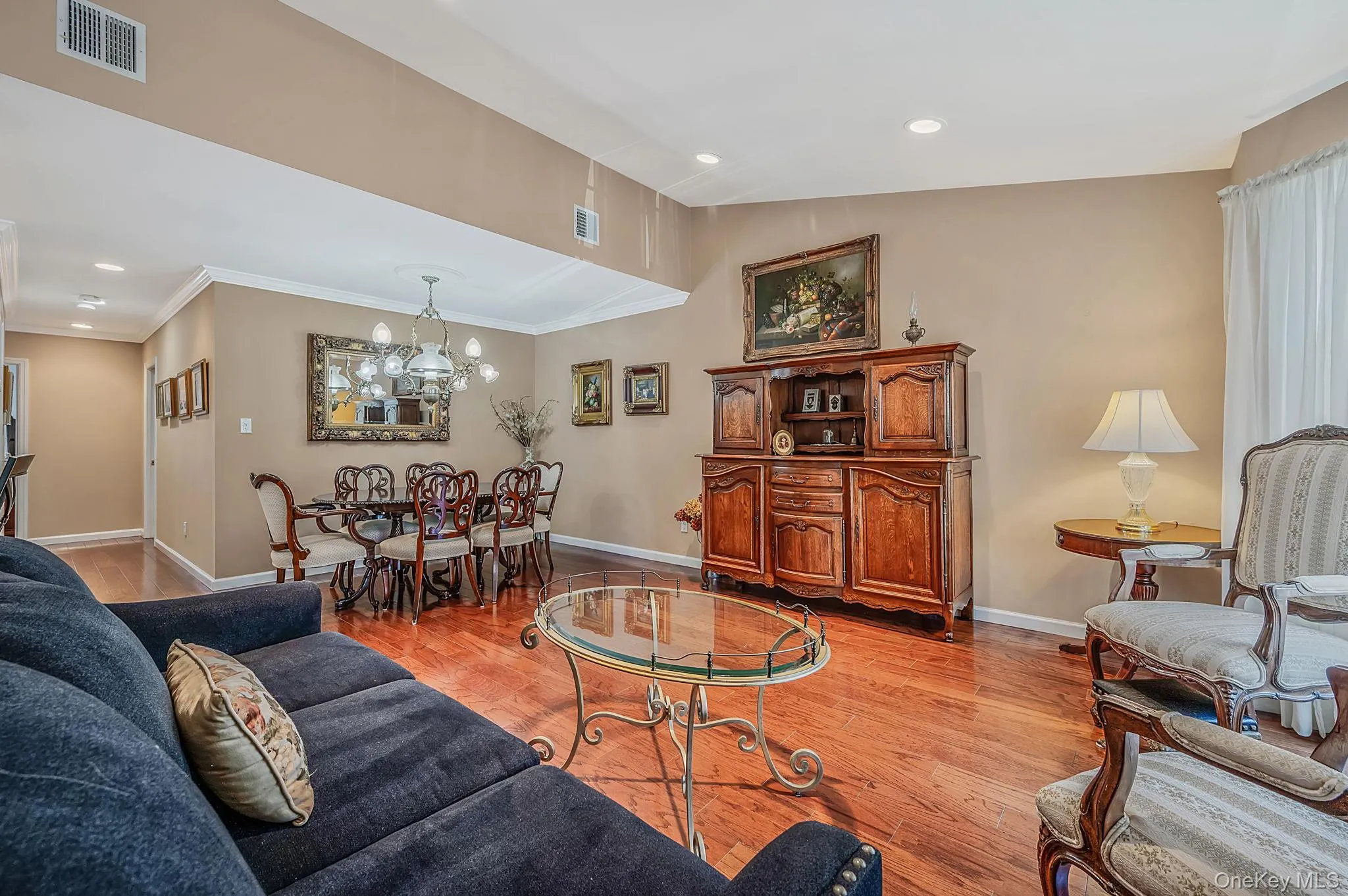 1130 Savoy Drive, Huntington, NY, 2 Bedrooms Bedrooms, 7 Rooms Rooms,2 BathroomsBathrooms,Residential,For Rent,Savoy,0,KEY1018499 1130 Savoy Drive, Huntington, NY, 2 Bedrooms Bedrooms, 7 Rooms Rooms,2 BathroomsBathrooms,Residential,For Rent,Savoy,0,KEY1018499