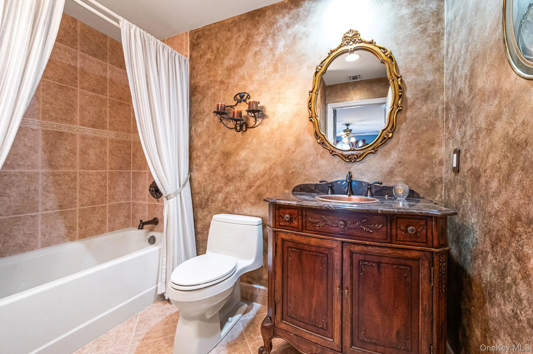 1130 Savoy Drive, Huntington, NY, 2 Bedrooms Bedrooms, 7 Rooms Rooms,2 BathroomsBathrooms,Residential,For Rent,Savoy,0,KEY1018499 1130 Savoy Drive, Huntington, NY, 2 Bedrooms Bedrooms, 7 Rooms Rooms,2 BathroomsBathrooms,Residential,For Rent,Savoy,0,KEY1018499