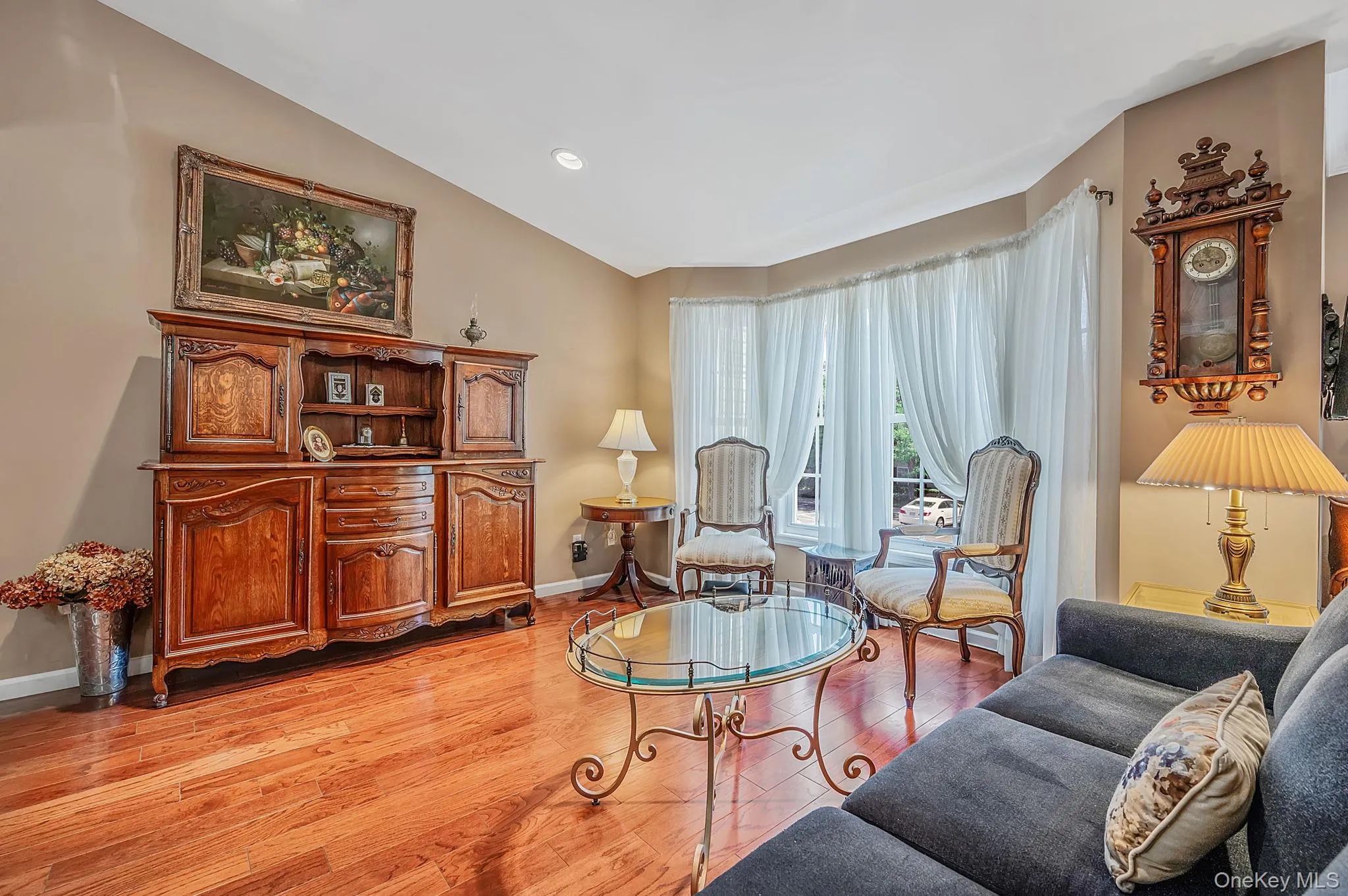 1130 Savoy Drive, Huntington, NY, 2 Bedrooms Bedrooms, 7 Rooms Rooms,2 BathroomsBathrooms,Residential,For Rent,Savoy,0,KEY1018499 1130 Savoy Drive, Huntington, NY, 2 Bedrooms Bedrooms, 7 Rooms Rooms,2 BathroomsBathrooms,Residential,For Rent,Savoy,0,KEY1018499