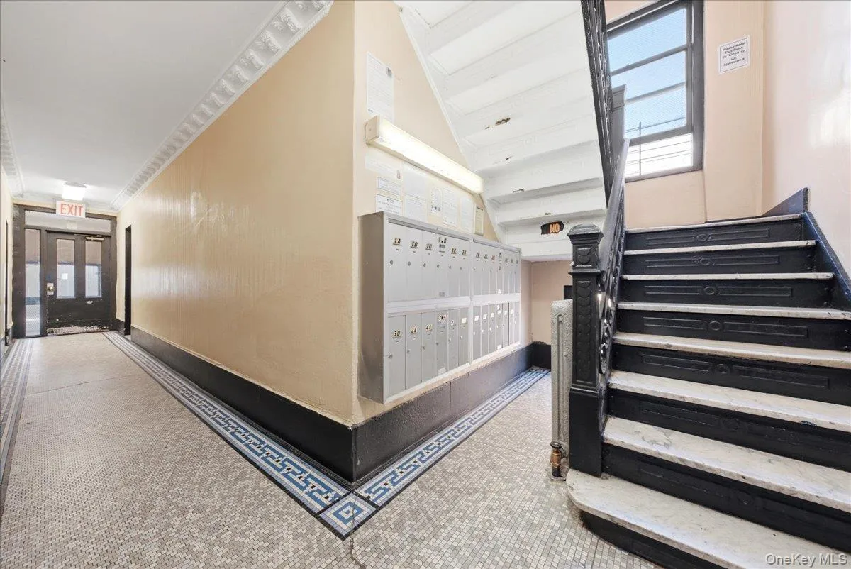 425 153 Street, New York, NY, 3 Bedrooms Bedrooms, 5 Rooms Rooms,1 BathroomBathrooms,Residential,For Rent,153,0,1018501 425 153 Street, New York, NY, 3 Bedrooms Bedrooms, 5 Rooms Rooms,1 BathroomBathrooms,Residential,For Rent,153,0,1018501