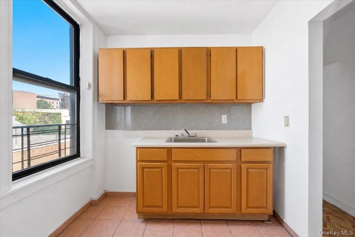 425 153 Street, New York, NY, 3 Bedrooms Bedrooms, 5 Rooms Rooms,1 BathroomBathrooms,Residential,For Rent,153,0,1018501 425 153 Street, New York, NY, 3 Bedrooms Bedrooms, 5 Rooms Rooms,1 BathroomBathrooms,Residential,For Rent,153,0,1018501