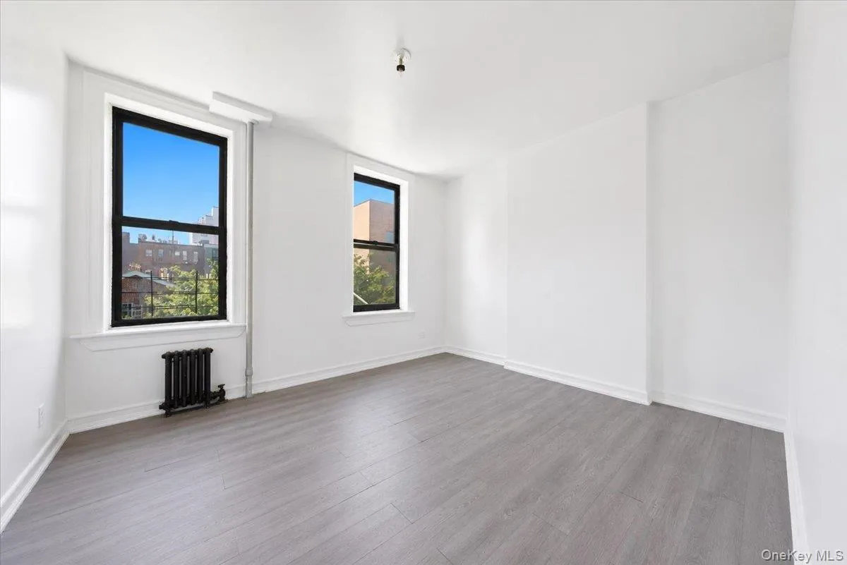 425 153 Street, New York, NY, 3 Bedrooms Bedrooms, 5 Rooms Rooms,1 BathroomBathrooms,Residential,For Rent,153,0,1018501 425 153 Street, New York, NY, 3 Bedrooms Bedrooms, 5 Rooms Rooms,1 BathroomBathrooms,Residential,For Rent,153,0,1018501