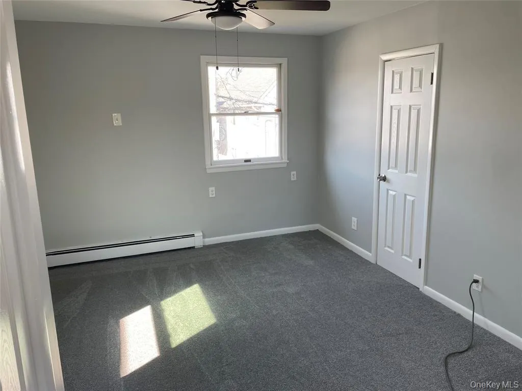 527 Market Street, Long Beach, NY, 3 Bedrooms Bedrooms, 5 Rooms Rooms,1 BathroomBathrooms,Residential Lease,For Rent,Market,0,KEY1018504 527 Market Street, Long Beach, NY, 3 Bedrooms Bedrooms, 5 Rooms Rooms,1 BathroomBathrooms,Residential Lease,For Rent,Market,0,KEY1018504