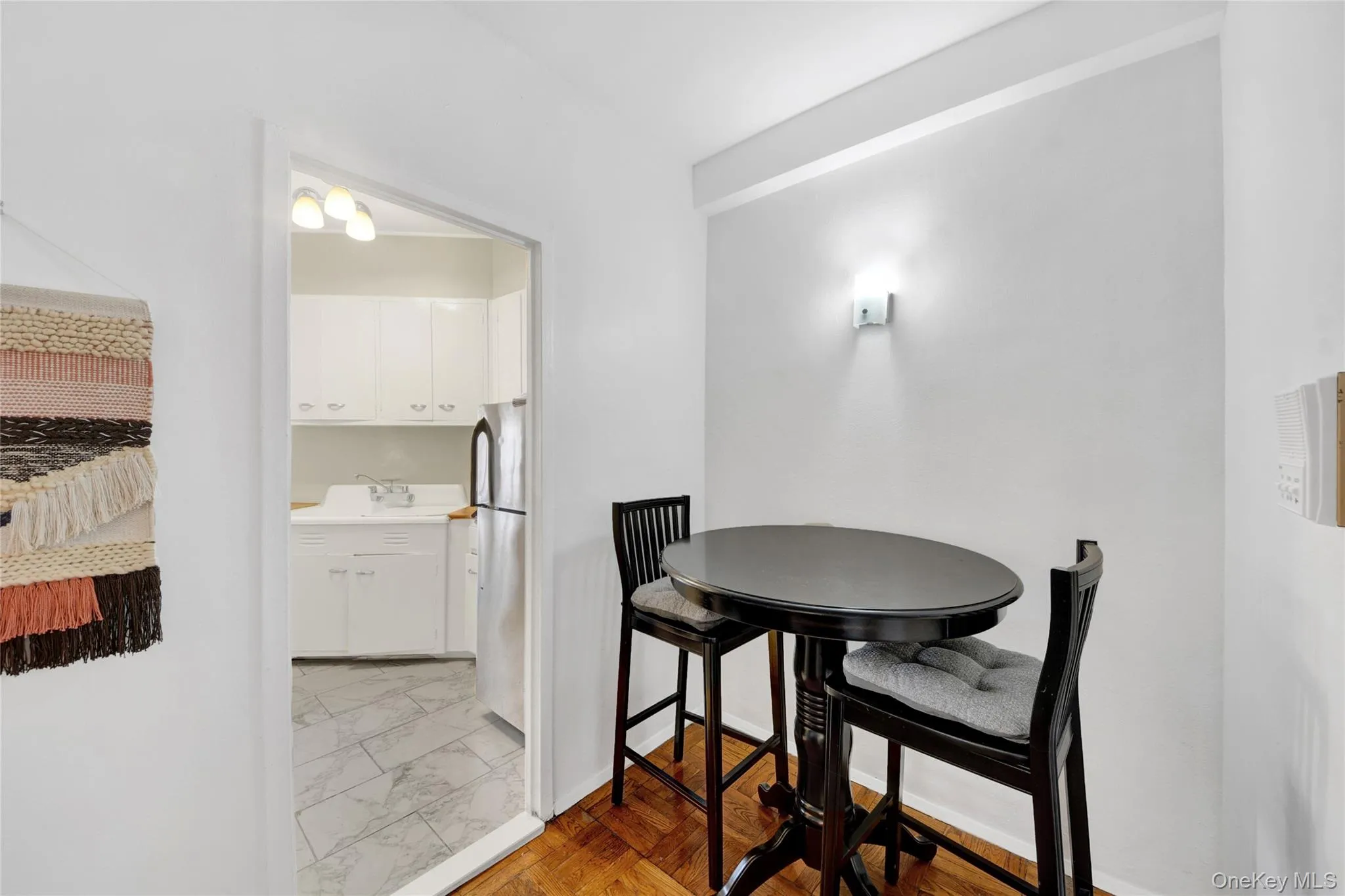 14 Metropolitan Oval, New York, NY, 2 Bedrooms Bedrooms, 4 Rooms Rooms,1 BathroomBathrooms,Residential,For Rent,Metropolitan,0,KEY1018512 14 Metropolitan Oval, New York, NY, 2 Bedrooms Bedrooms, 4 Rooms Rooms,1 BathroomBathrooms,Residential,For Rent,Metropolitan,0,KEY1018512