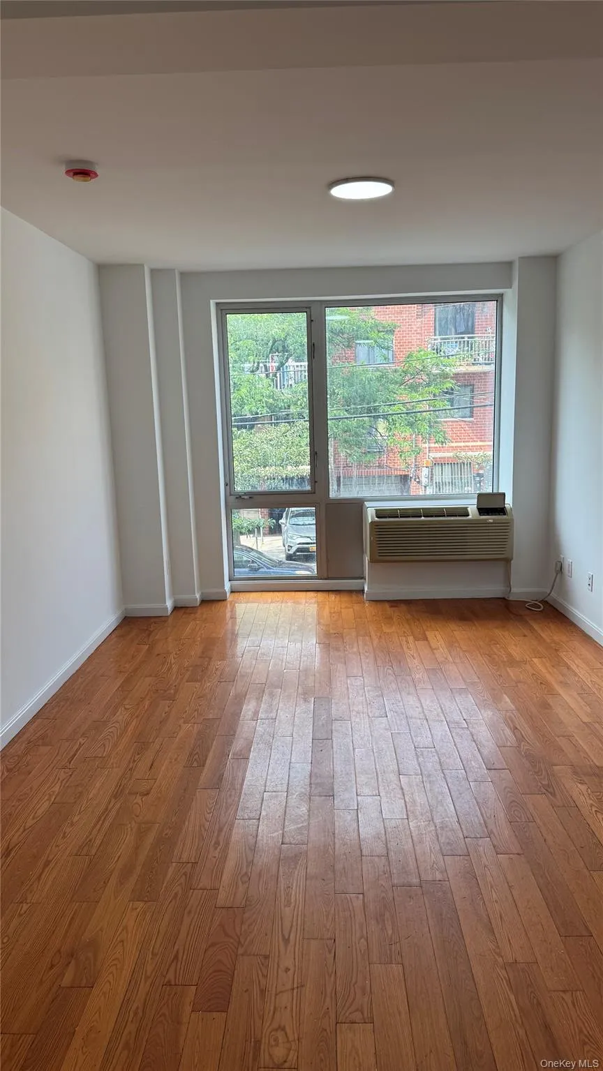 13930 34th Avenue, New York, NY, 2 Bedrooms Bedrooms, 5 Rooms Rooms,2 BathroomsBathrooms,Residential Lease,For Rent,34th,0,1018514 13930 34th Avenue, New York, NY, 2 Bedrooms Bedrooms, 5 Rooms Rooms,2 BathroomsBathrooms,Residential Lease,For Rent,34th,0,1018514