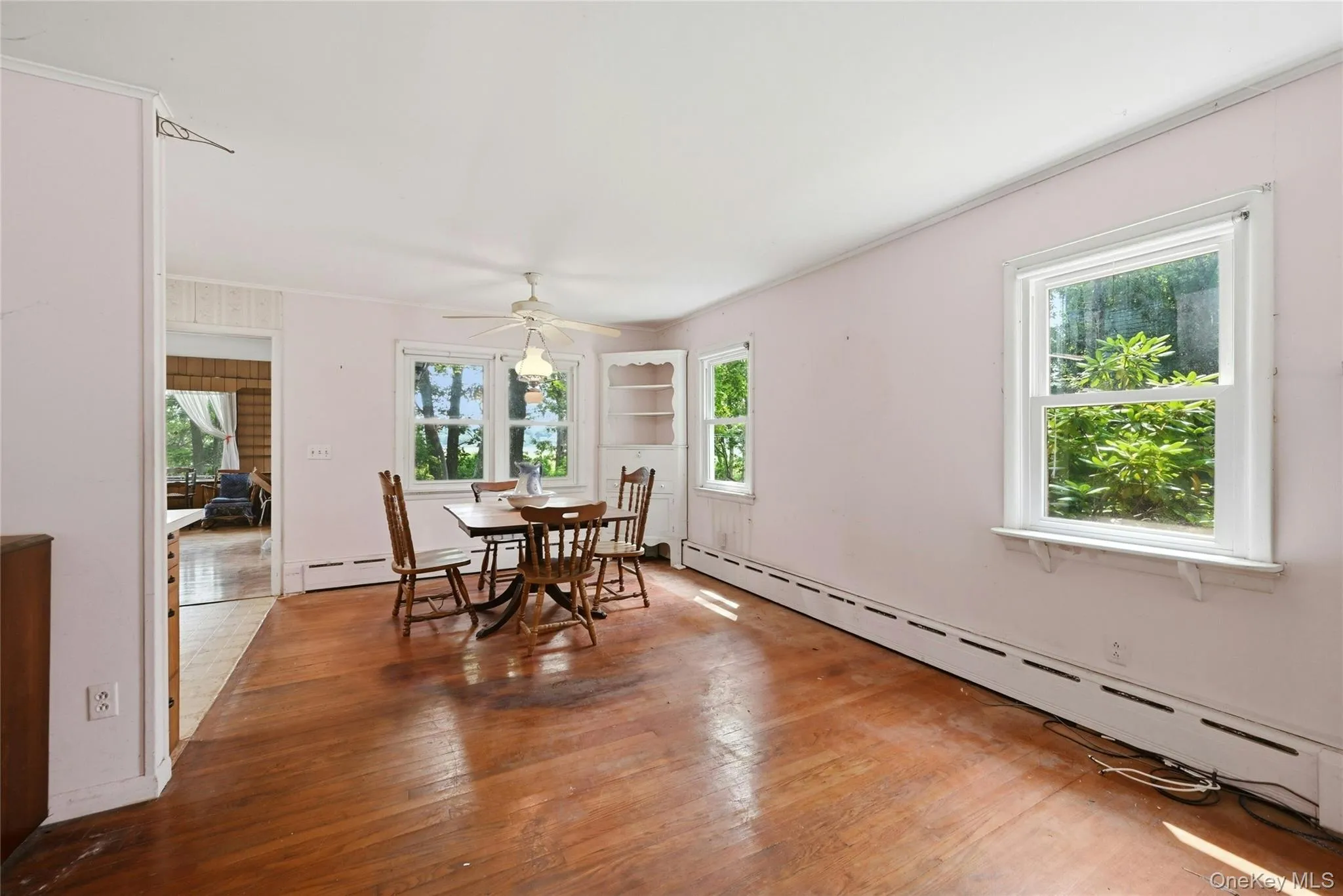 240 Meadow Lane, Southold, NY, 4 Bedrooms Bedrooms, 8 Rooms Rooms,1 BathroomBathrooms,Residential,For Rent,Meadow,0,1018515 240 Meadow Lane, Southold, NY, 4 Bedrooms Bedrooms, 8 Rooms Rooms,1 BathroomBathrooms,Residential,For Rent,Meadow,0,1018515