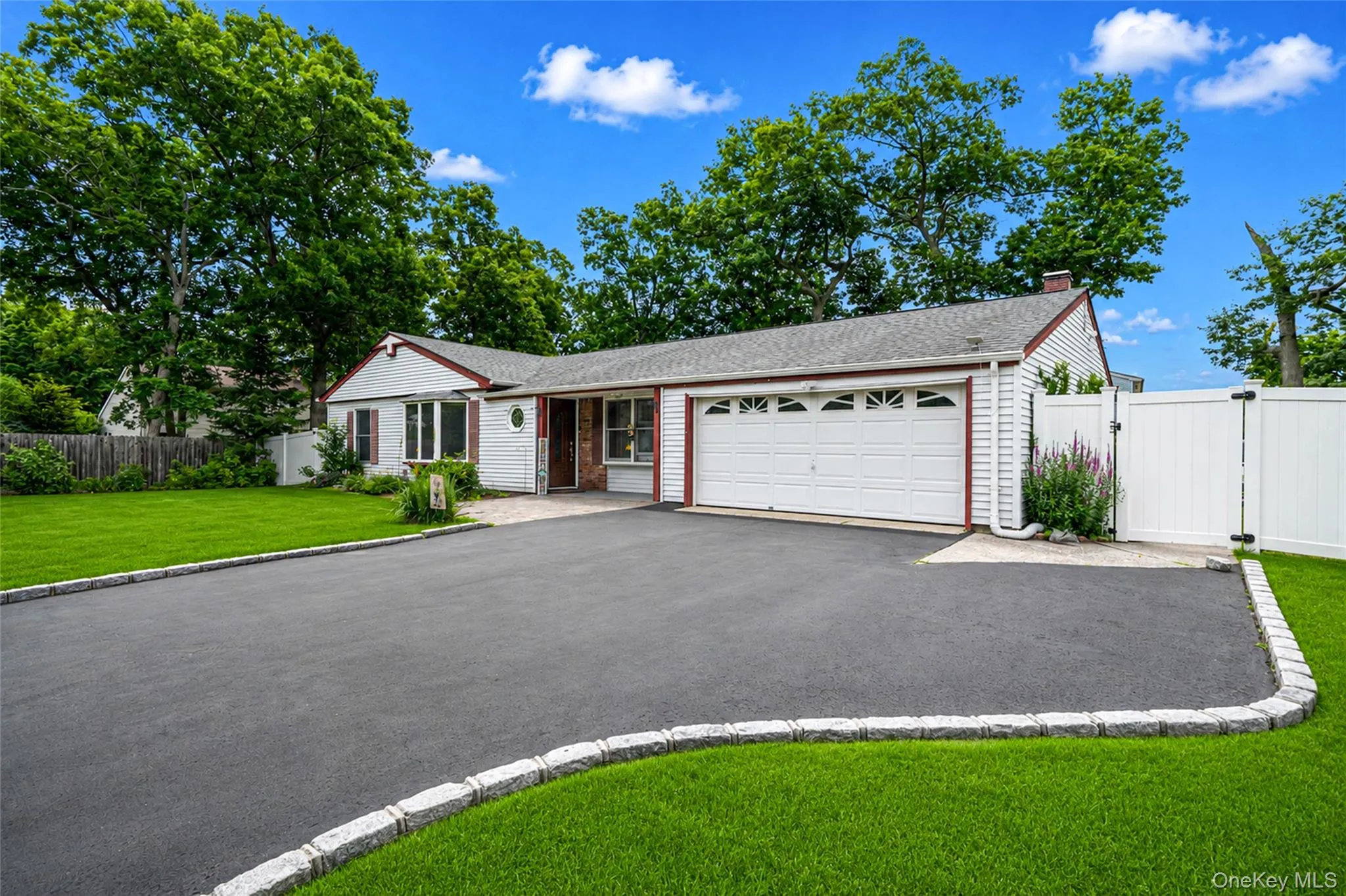 10 Saddle Hill Road, Brookhaven, NY, 3 Bedrooms Bedrooms, 9 Rooms Rooms,2 BathroomsBathrooms,Residential,For Rent,Saddle Hill,0,1018518 10 Saddle Hill Road, Brookhaven, NY, 3 Bedrooms Bedrooms, 9 Rooms Rooms,2 BathroomsBathrooms,Residential,For Rent,Saddle Hill,0,1018518