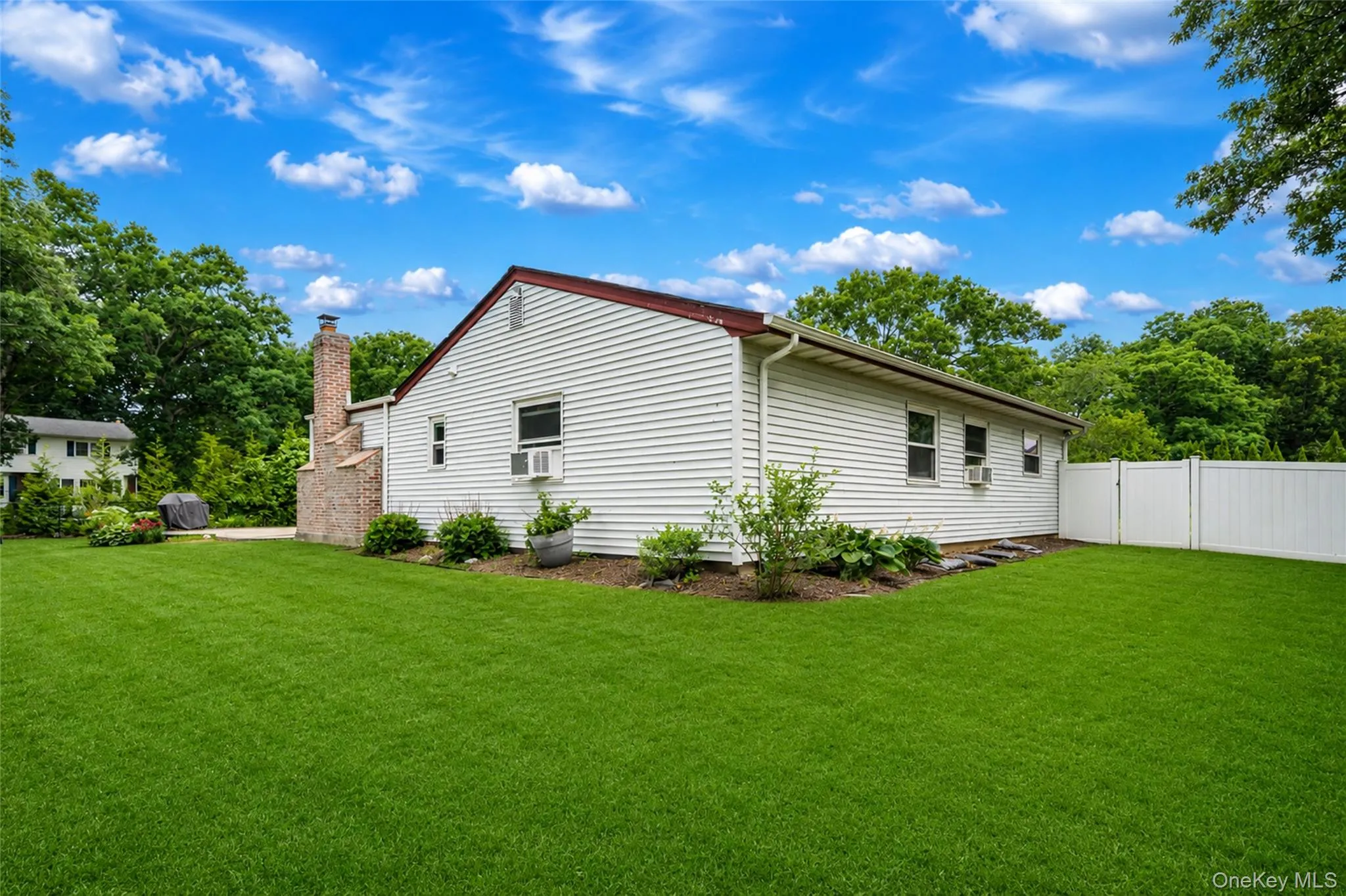 10 Saddle Hill Road, Brookhaven, NY, 3 Bedrooms Bedrooms, 9 Rooms Rooms,2 BathroomsBathrooms,Residential,For Rent,Saddle Hill,0,1018518 10 Saddle Hill Road, Brookhaven, NY, 3 Bedrooms Bedrooms, 9 Rooms Rooms,2 BathroomsBathrooms,Residential,For Rent,Saddle Hill,0,1018518