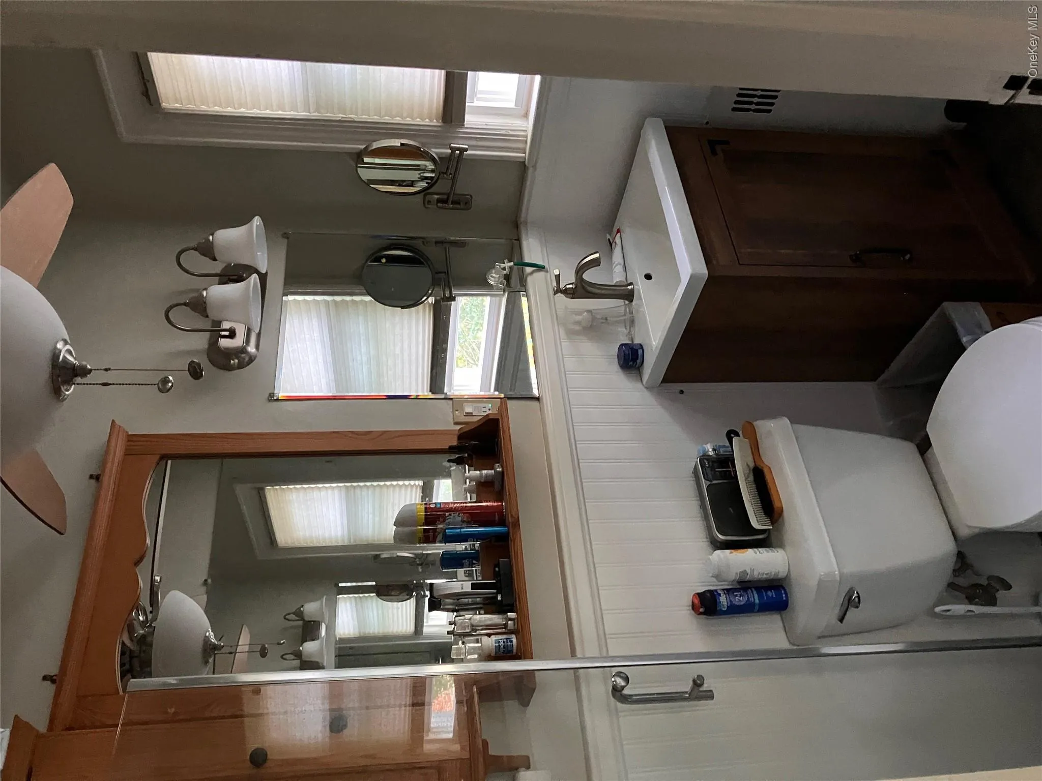12 Maryland Avenue, Hempstead, NY, 4 Bedrooms Bedrooms, 9 Rooms Rooms,2 BathroomsBathrooms,Residential,For Rent,Maryland,0,1018519 12 Maryland Avenue, Hempstead, NY, 4 Bedrooms Bedrooms, 9 Rooms Rooms,2 BathroomsBathrooms,Residential,For Rent,Maryland,0,1018519