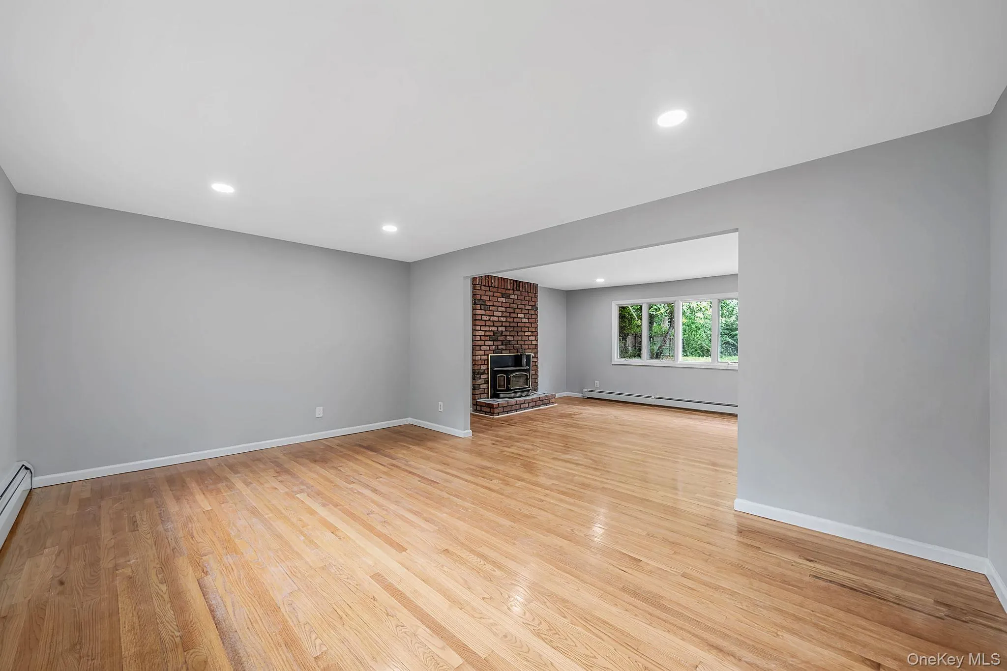111 Pine Street, Brookhaven, NY, 4 Bedrooms Bedrooms, 11 Rooms Rooms,3 BathroomsBathrooms,Residential,For Rent,Pine,0,1018523 111 Pine Street, Brookhaven, NY, 4 Bedrooms Bedrooms, 11 Rooms Rooms,3 BathroomsBathrooms,Residential,For Rent,Pine,0,1018523