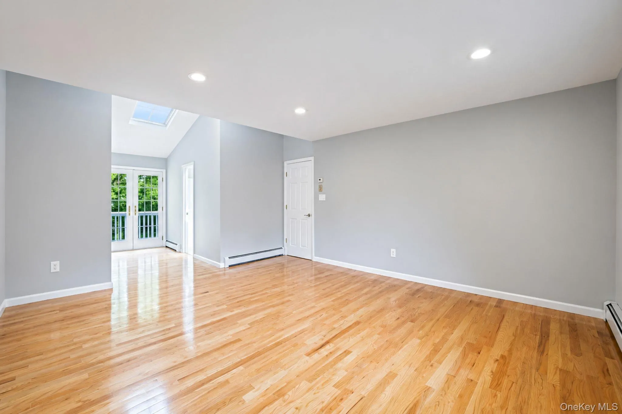 111 Pine Street, Brookhaven, NY, 4 Bedrooms Bedrooms, 11 Rooms Rooms,3 BathroomsBathrooms,Residential,For Rent,Pine,0,1018523 111 Pine Street, Brookhaven, NY, 4 Bedrooms Bedrooms, 11 Rooms Rooms,3 BathroomsBathrooms,Residential,For Rent,Pine,0,1018523