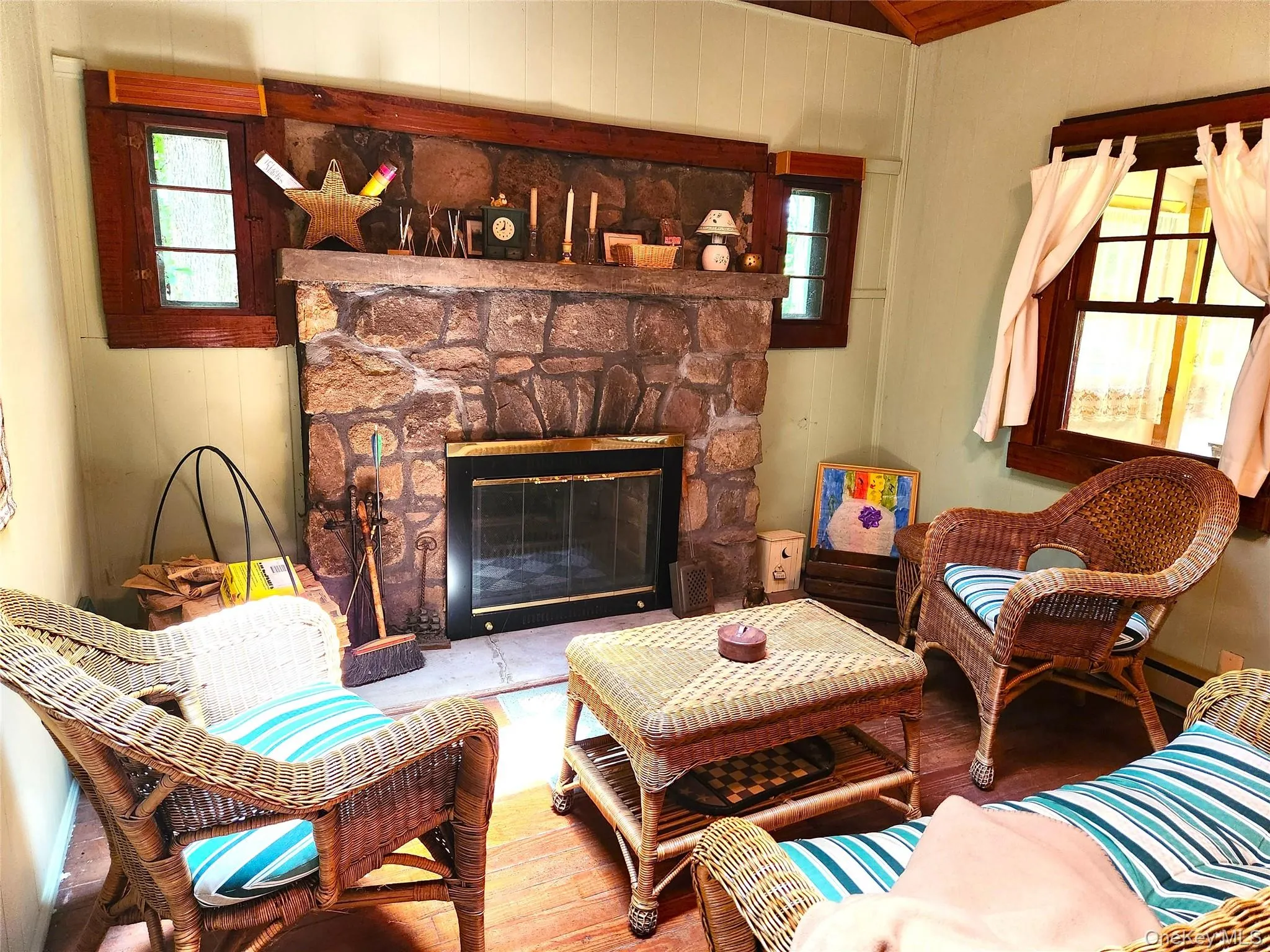 24 Eldridge Street, Bethel, NY, 2 Bedrooms Bedrooms, 4 Rooms Rooms,1 BathroomBathrooms,Residential,For Rent,Eldridge,0,1018533 24 Eldridge Street, Bethel, NY, 2 Bedrooms Bedrooms, 4 Rooms Rooms,1 BathroomBathrooms,Residential,For Rent,Eldridge,0,1018533