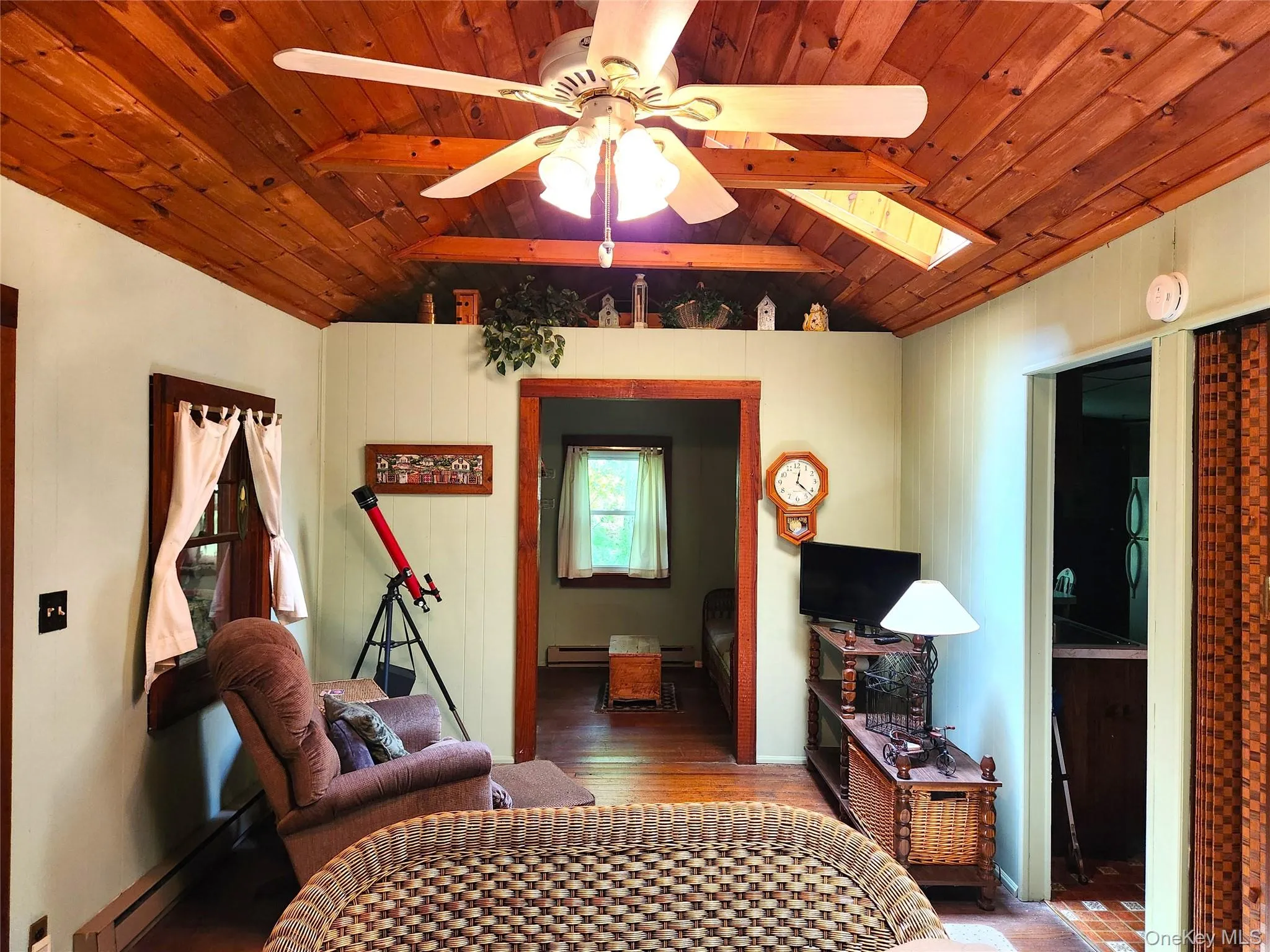 24 Eldridge Street, Bethel, NY, 2 Bedrooms Bedrooms, 4 Rooms Rooms,1 BathroomBathrooms,Residential,For Rent,Eldridge,0,1018533 24 Eldridge Street, Bethel, NY, 2 Bedrooms Bedrooms, 4 Rooms Rooms,1 BathroomBathrooms,Residential,For Rent,Eldridge,0,1018533