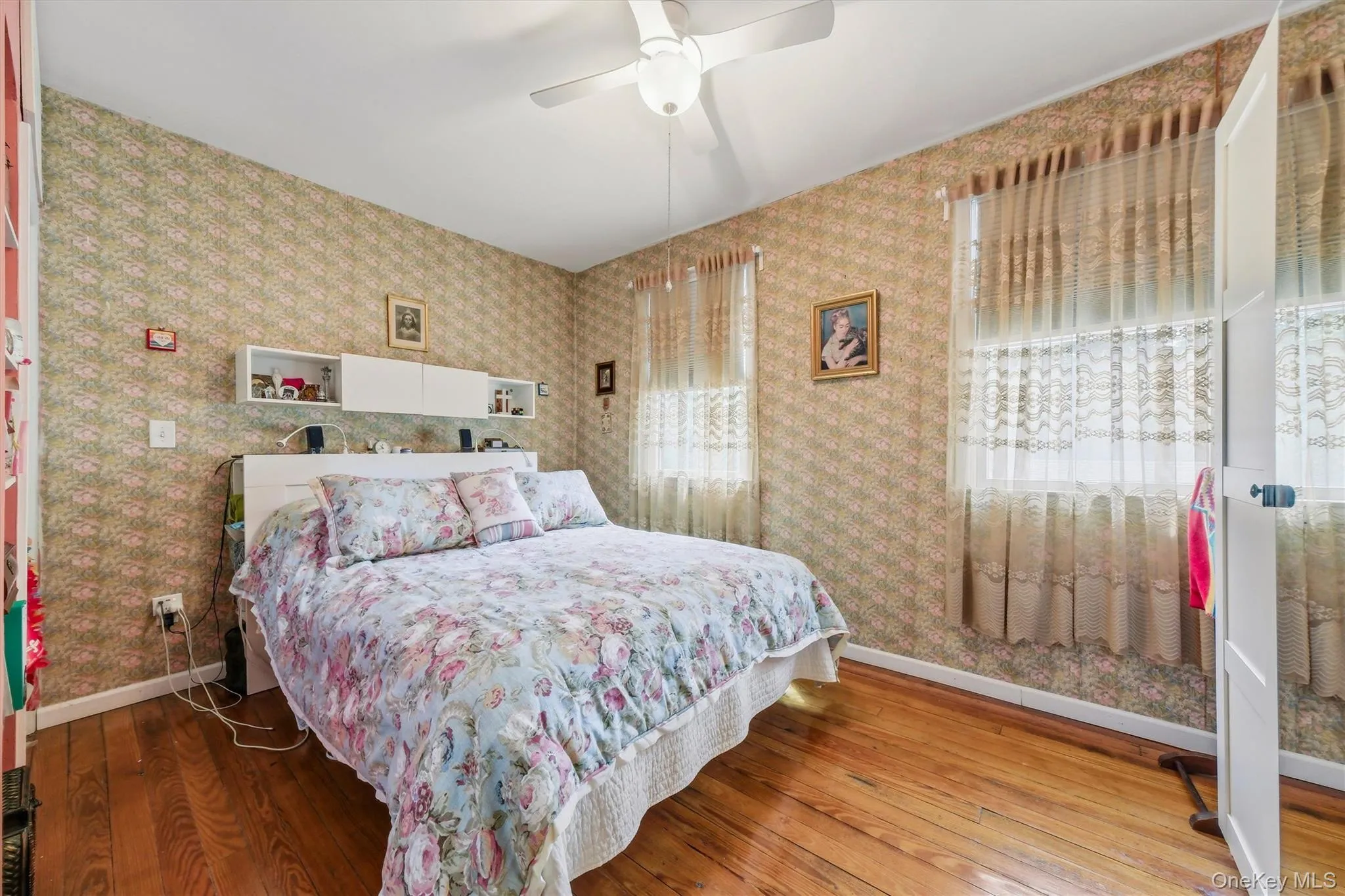 86 Balmville Road, Newburgh (town), NY, 4 Bedrooms Bedrooms, 10 Rooms Rooms,1 BathroomBathrooms,Residential,For Rent,Balmville,0,1018536 86 Balmville Road, Newburgh (town), NY, 4 Bedrooms Bedrooms, 10 Rooms Rooms,1 BathroomBathrooms,Residential,For Rent,Balmville,0,1018536