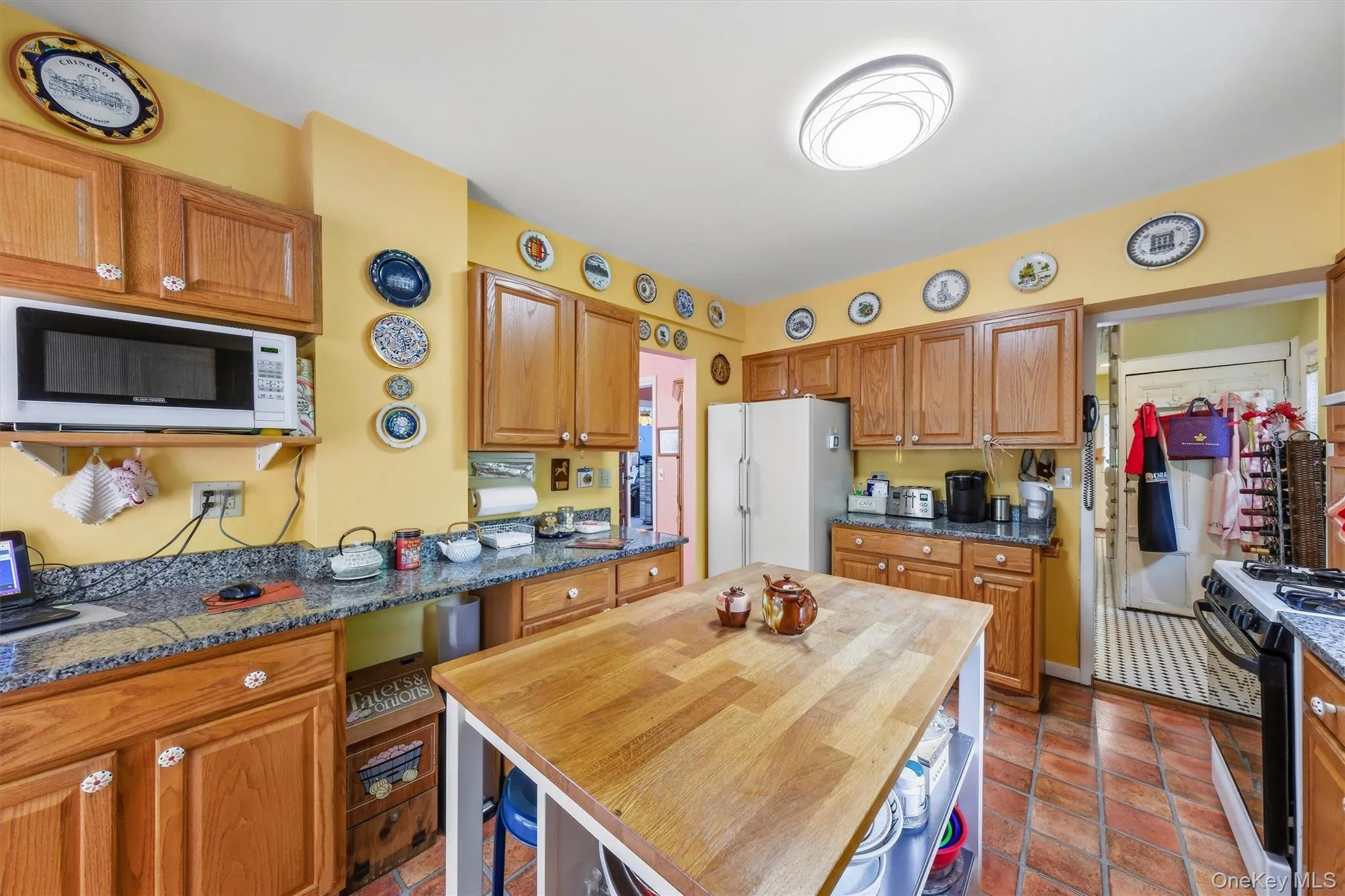 86 Balmville Road, Newburgh (town), NY, 4 Bedrooms Bedrooms, 10 Rooms Rooms,1 BathroomBathrooms,Residential,For Rent,Balmville,0,1018536 86 Balmville Road, Newburgh (town), NY, 4 Bedrooms Bedrooms, 10 Rooms Rooms,1 BathroomBathrooms,Residential,For Rent,Balmville,0,1018536