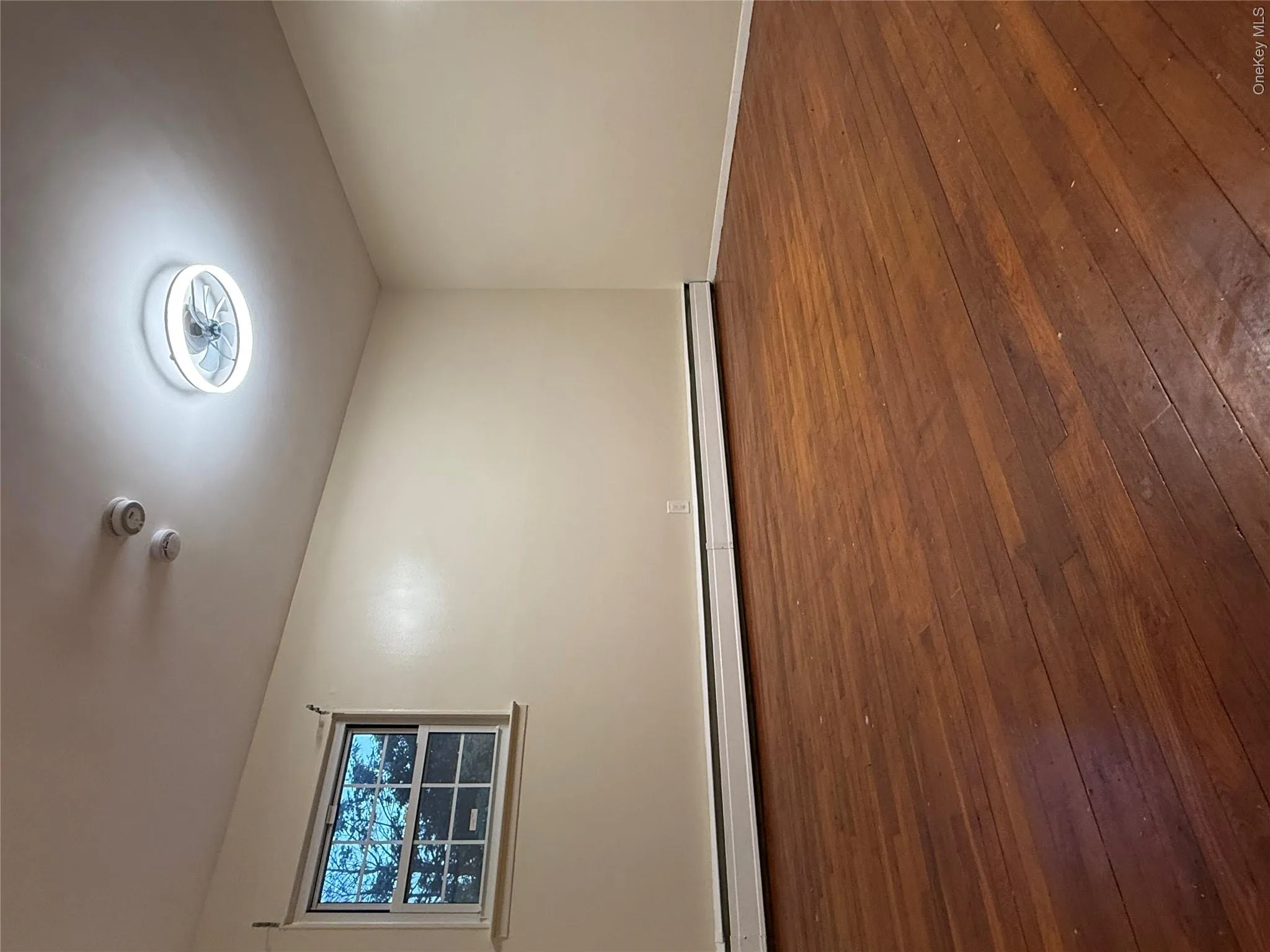 15 Meriam Street, Hempstead, NY, 3 Bedrooms Bedrooms, 5 Rooms Rooms,1 BathroomBathrooms,Residential Lease,For Rent,Meriam,0,1018537 15 Meriam Street, Hempstead, NY, 3 Bedrooms Bedrooms, 5 Rooms Rooms,1 BathroomBathrooms,Residential Lease,For Rent,Meriam,0,1018537