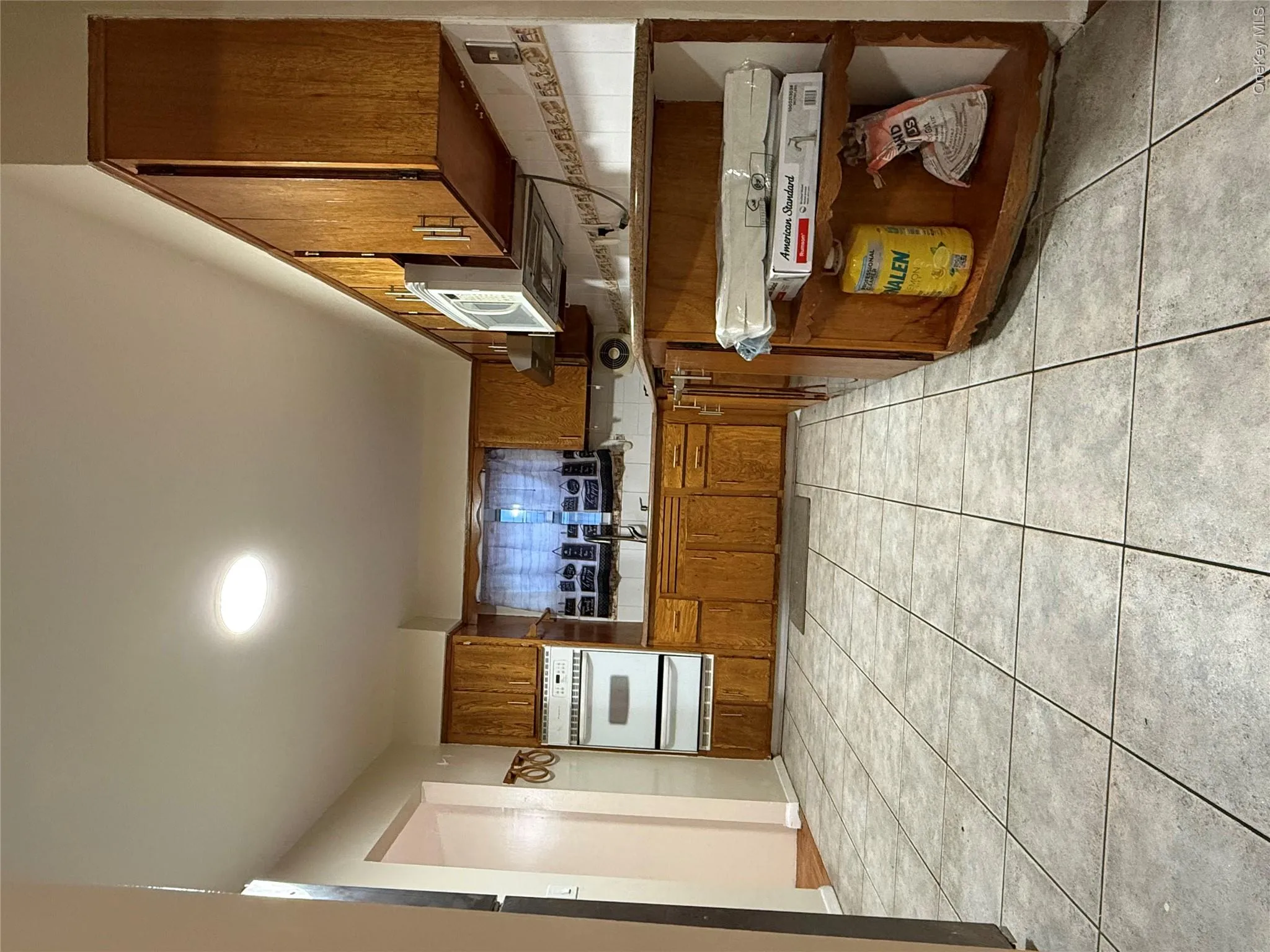15 Meriam Street, Hempstead, NY, 3 Bedrooms Bedrooms, 5 Rooms Rooms,1 BathroomBathrooms,Residential Lease,For Rent,Meriam,0,1018537 15 Meriam Street, Hempstead, NY, 3 Bedrooms Bedrooms, 5 Rooms Rooms,1 BathroomBathrooms,Residential Lease,For Rent,Meriam,0,1018537