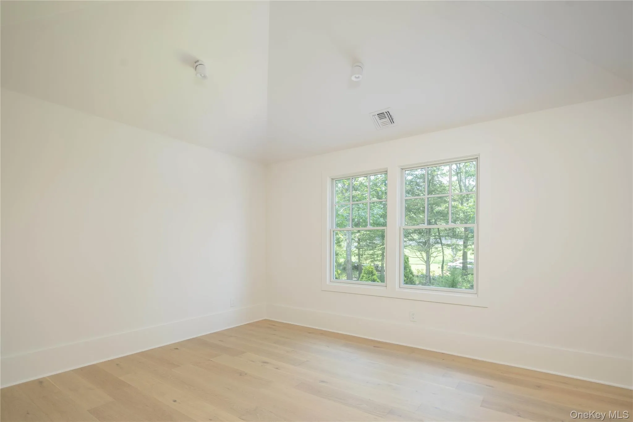 205 Kats Court, Southold, NY, 5 Bedrooms Bedrooms, 11 Rooms Rooms,5 BathroomsBathrooms,Residential,For Rent,Kats,0,1018538 205 Kats Court, Southold, NY, 5 Bedrooms Bedrooms, 11 Rooms Rooms,5 BathroomsBathrooms,Residential,For Rent,Kats,0,1018538