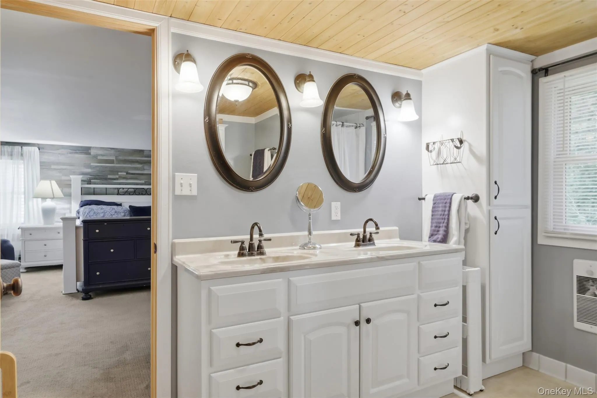 Updated Full bathroom with dbl vanity and access from both 2nd floor bedrooms Updated Full bathroom with dbl vanity and access from both 2nd floor bedrooms