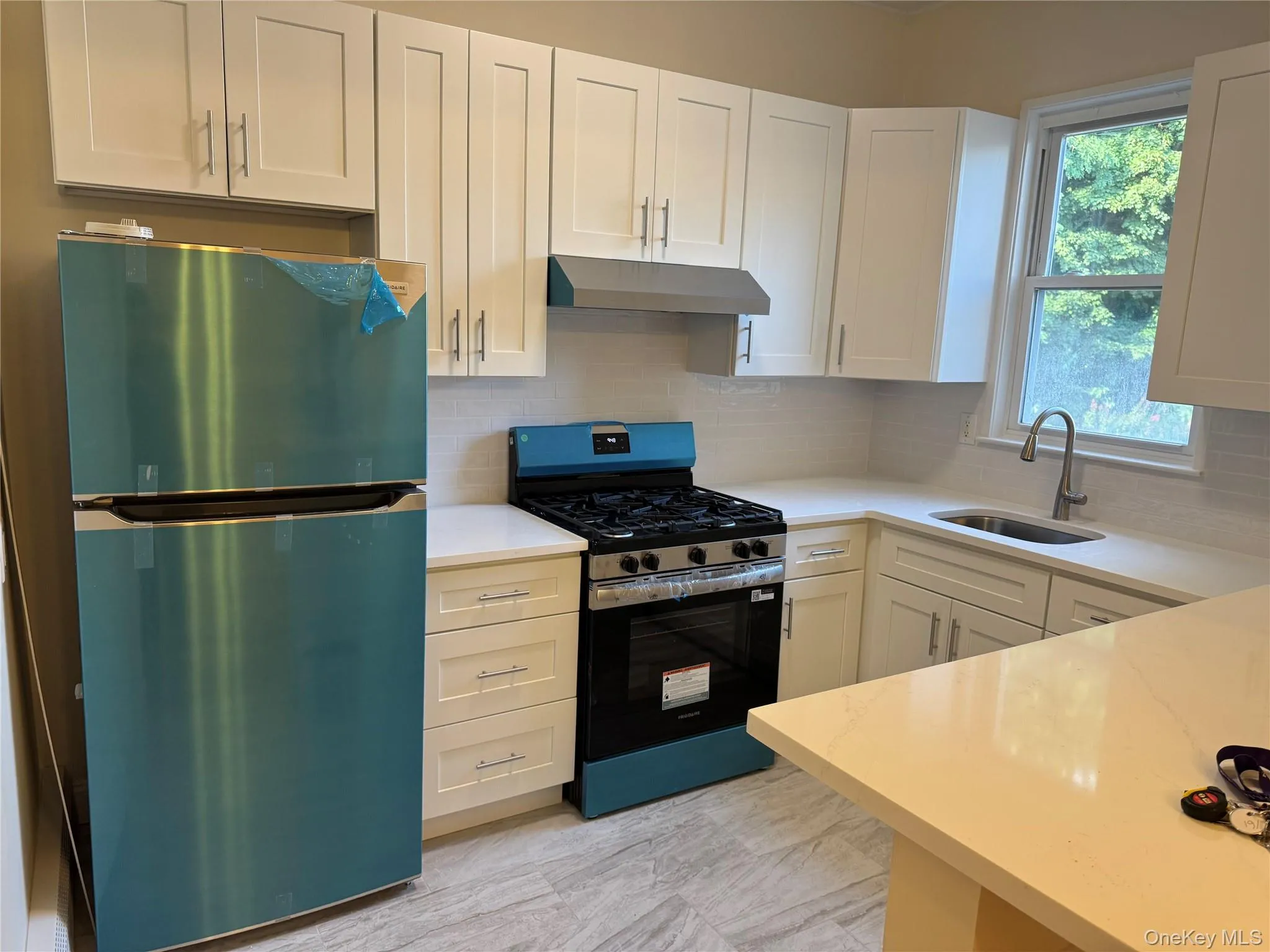 69 Glen Street, Glen Cove, NY, 2 Bedrooms Bedrooms, 4 Rooms Rooms,1 BathroomBathrooms,Residential Lease,For Rent,Glen,0,1018545 69 Glen Street, Glen Cove, NY, 2 Bedrooms Bedrooms, 4 Rooms Rooms,1 BathroomBathrooms,Residential Lease,For Rent,Glen,0,1018545