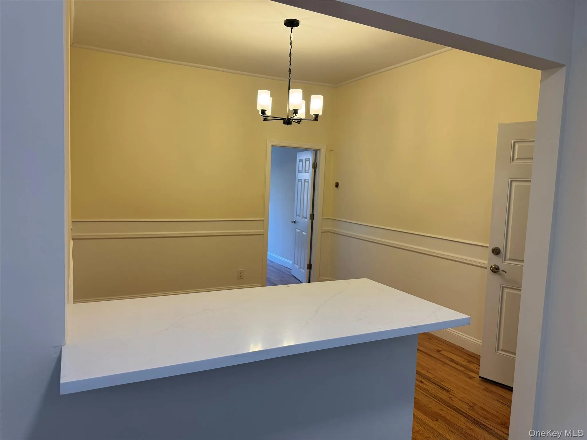 69 Glen Street, Glen Cove, NY, 2 Bedrooms Bedrooms, 4 Rooms Rooms,1 BathroomBathrooms,Residential Lease,For Rent,Glen,0,1018545 69 Glen Street, Glen Cove, NY, 2 Bedrooms Bedrooms, 4 Rooms Rooms,1 BathroomBathrooms,Residential Lease,For Rent,Glen,0,1018545