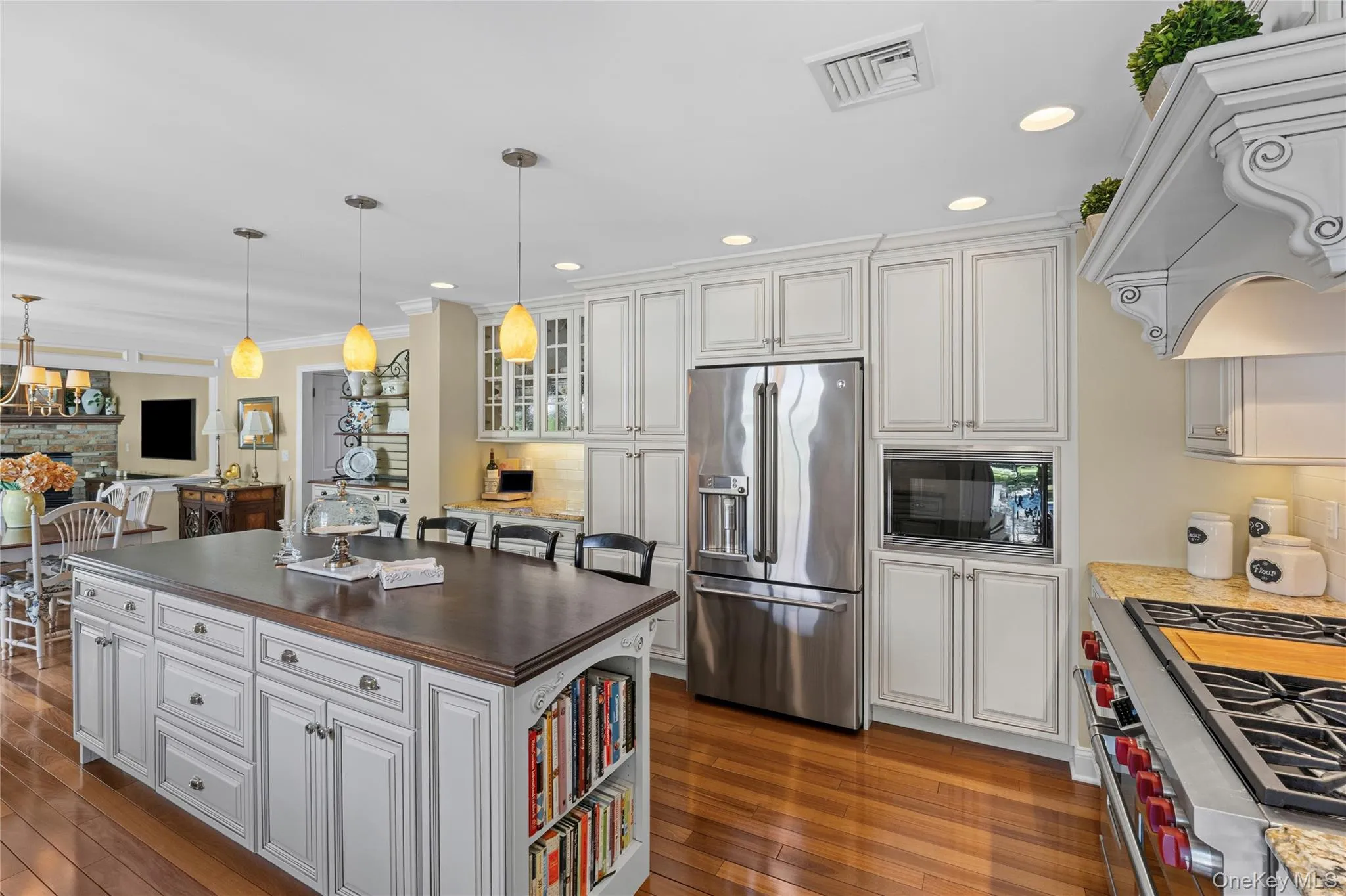 14 Fairway Drive, Brookhaven, NY, 4 Bedrooms Bedrooms, 8 Rooms Rooms,3 BathroomsBathrooms,Residential,For Rent,Fairway,0,KEY1018546 14 Fairway Drive, Brookhaven, NY, 4 Bedrooms Bedrooms, 8 Rooms Rooms,3 BathroomsBathrooms,Residential,For Rent,Fairway,0,KEY1018546