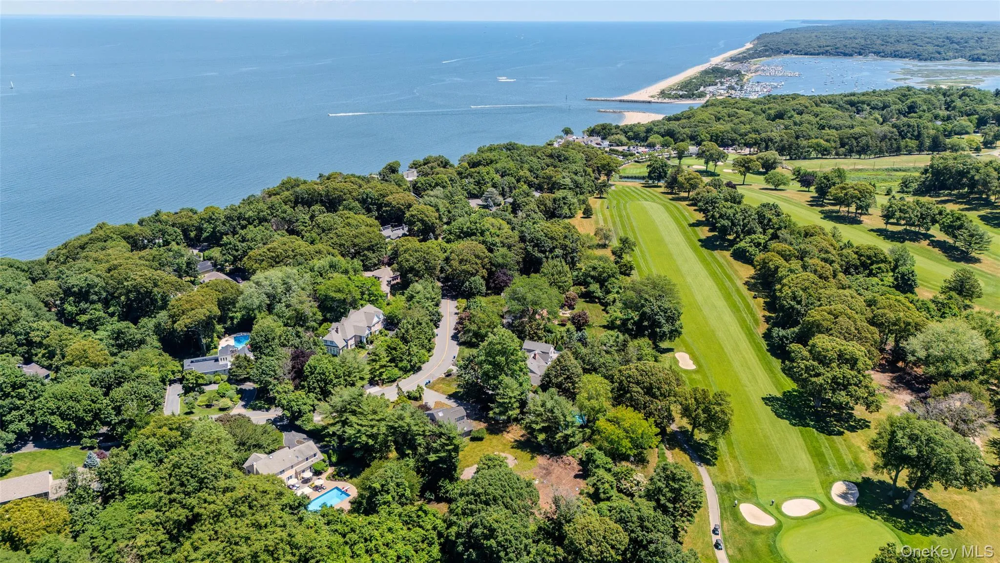 14 Fairway Drive, Brookhaven, NY, 4 Bedrooms Bedrooms, 8 Rooms Rooms,3 BathroomsBathrooms,Residential,For Rent,Fairway,0,KEY1018546 14 Fairway Drive, Brookhaven, NY, 4 Bedrooms Bedrooms, 8 Rooms Rooms,3 BathroomsBathrooms,Residential,For Rent,Fairway,0,KEY1018546