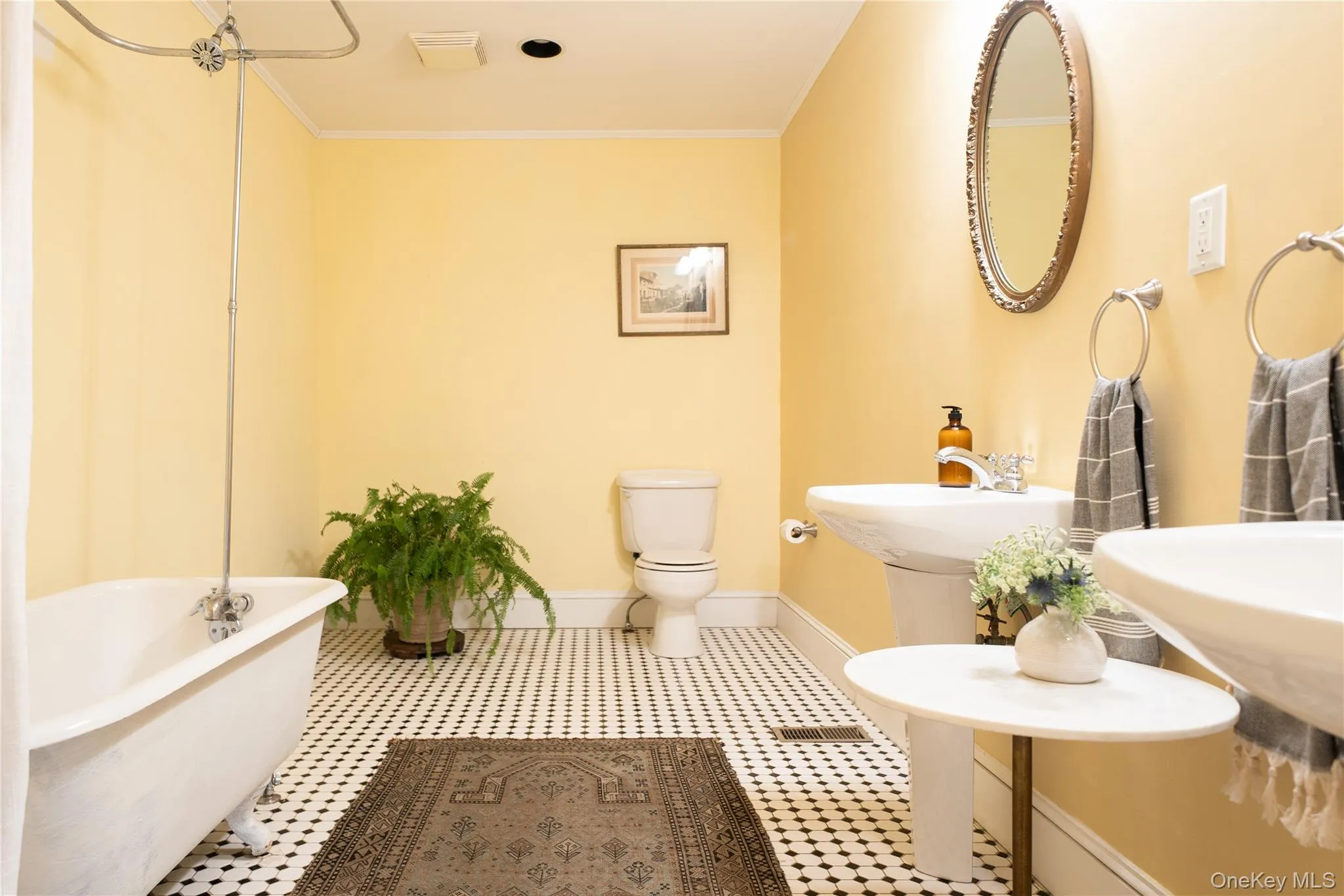 216 Route 385, Catskill, NY, 11 Bedrooms Bedrooms, 19 Rooms Rooms,7 BathroomsBathrooms,Residential,For Rent,Route 385,0,KEY1018548 216 Route 385, Catskill, NY, 11 Bedrooms Bedrooms, 19 Rooms Rooms,7 BathroomsBathrooms,Residential,For Rent,Route 385,0,KEY1018548