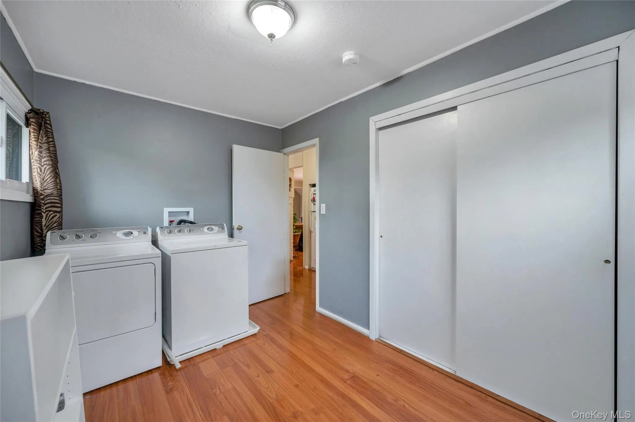 40 Blueberry Lane, Oyster Bay, NY, 5 Bedrooms Bedrooms, 8 Rooms Rooms,2 BathroomsBathrooms,Residential,For Rent,Blueberry,0,KEY1018553 40 Blueberry Lane, Oyster Bay, NY, 5 Bedrooms Bedrooms, 8 Rooms Rooms,2 BathroomsBathrooms,Residential,For Rent,Blueberry,0,KEY1018553