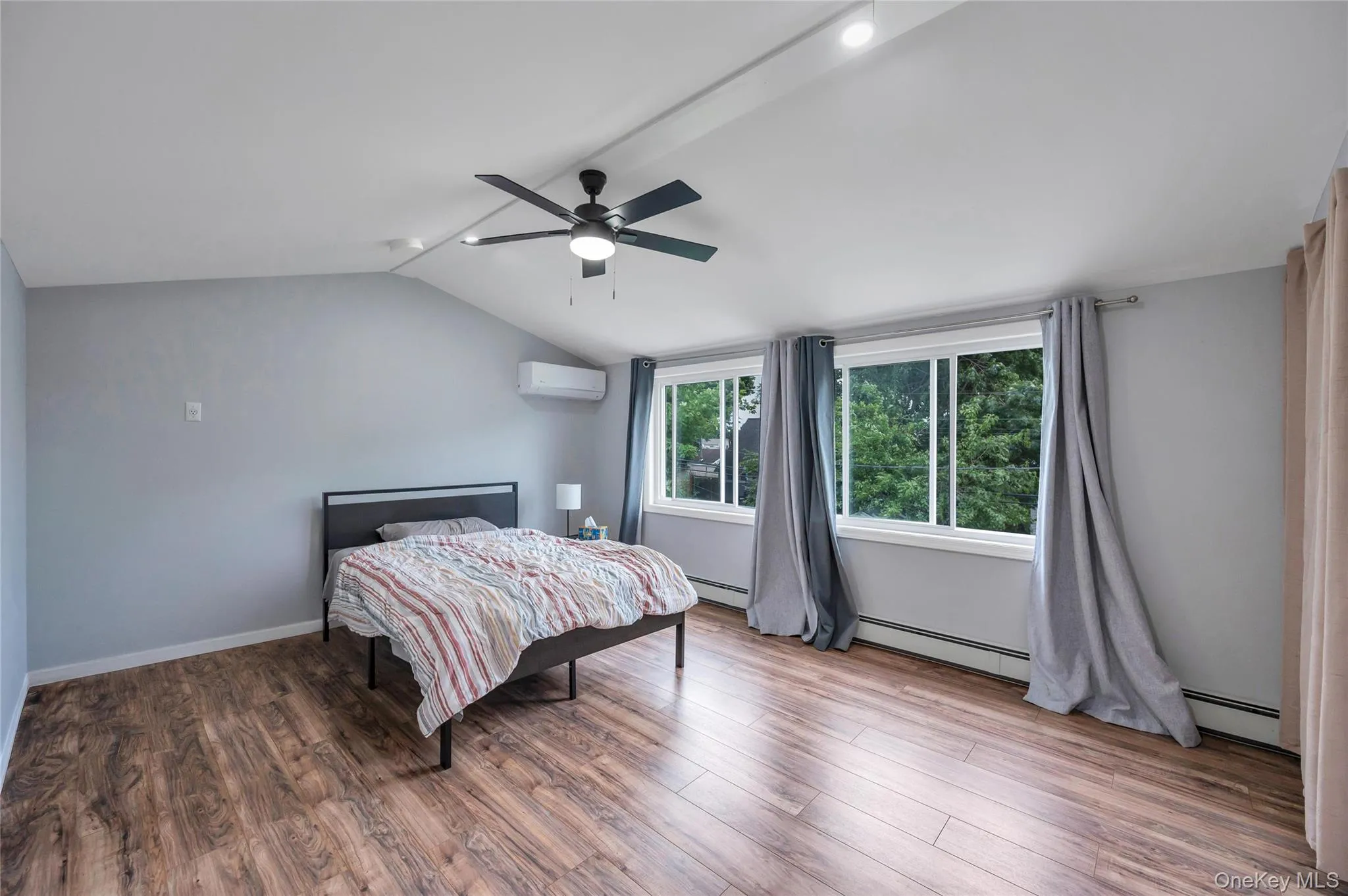 40 Blueberry Lane, Oyster Bay, NY, 5 Bedrooms Bedrooms, 8 Rooms Rooms,2 BathroomsBathrooms,Residential,For Rent,Blueberry,0,KEY1018553 40 Blueberry Lane, Oyster Bay, NY, 5 Bedrooms Bedrooms, 8 Rooms Rooms,2 BathroomsBathrooms,Residential,For Rent,Blueberry,0,KEY1018553
