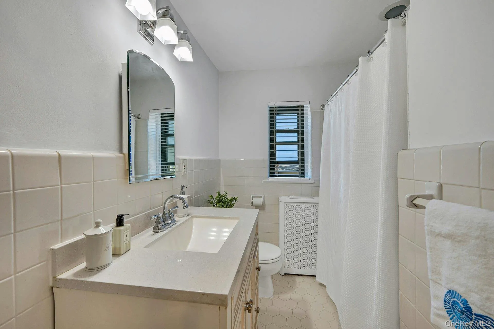 Bathroom Bathroom