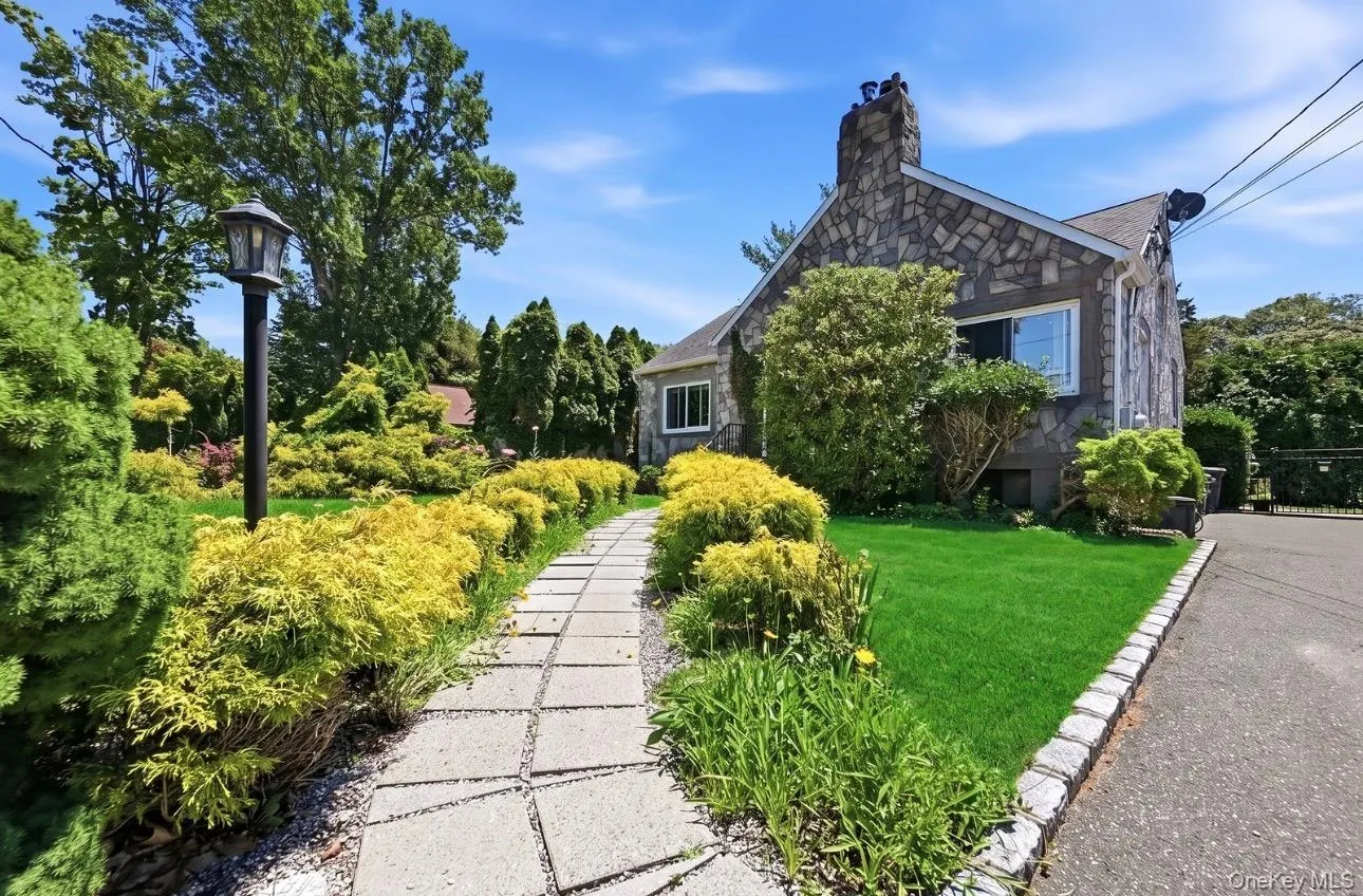 Beautiful Cape home with basement. Beautiful Cape home with basement.