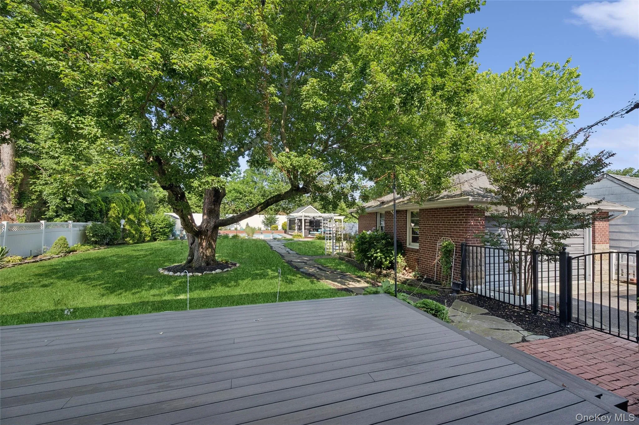 1210 Hyman Avenue, Islip, NY, 6 Bedrooms Bedrooms, 9 Rooms Rooms,3 BathroomsBathrooms,Residential,For Rent,Hyman,0,1018563 1210 Hyman Avenue, Islip, NY, 6 Bedrooms Bedrooms, 9 Rooms Rooms,3 BathroomsBathrooms,Residential,For Rent,Hyman,0,1018563