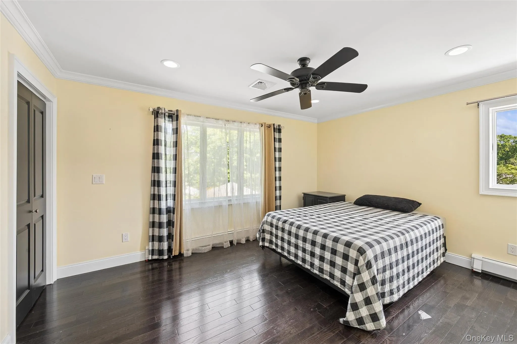 1210 Hyman Avenue, Islip, NY, 6 Bedrooms Bedrooms, 9 Rooms Rooms,3 BathroomsBathrooms,Residential,For Rent,Hyman,0,1018563 1210 Hyman Avenue, Islip, NY, 6 Bedrooms Bedrooms, 9 Rooms Rooms,3 BathroomsBathrooms,Residential,For Rent,Hyman,0,1018563
