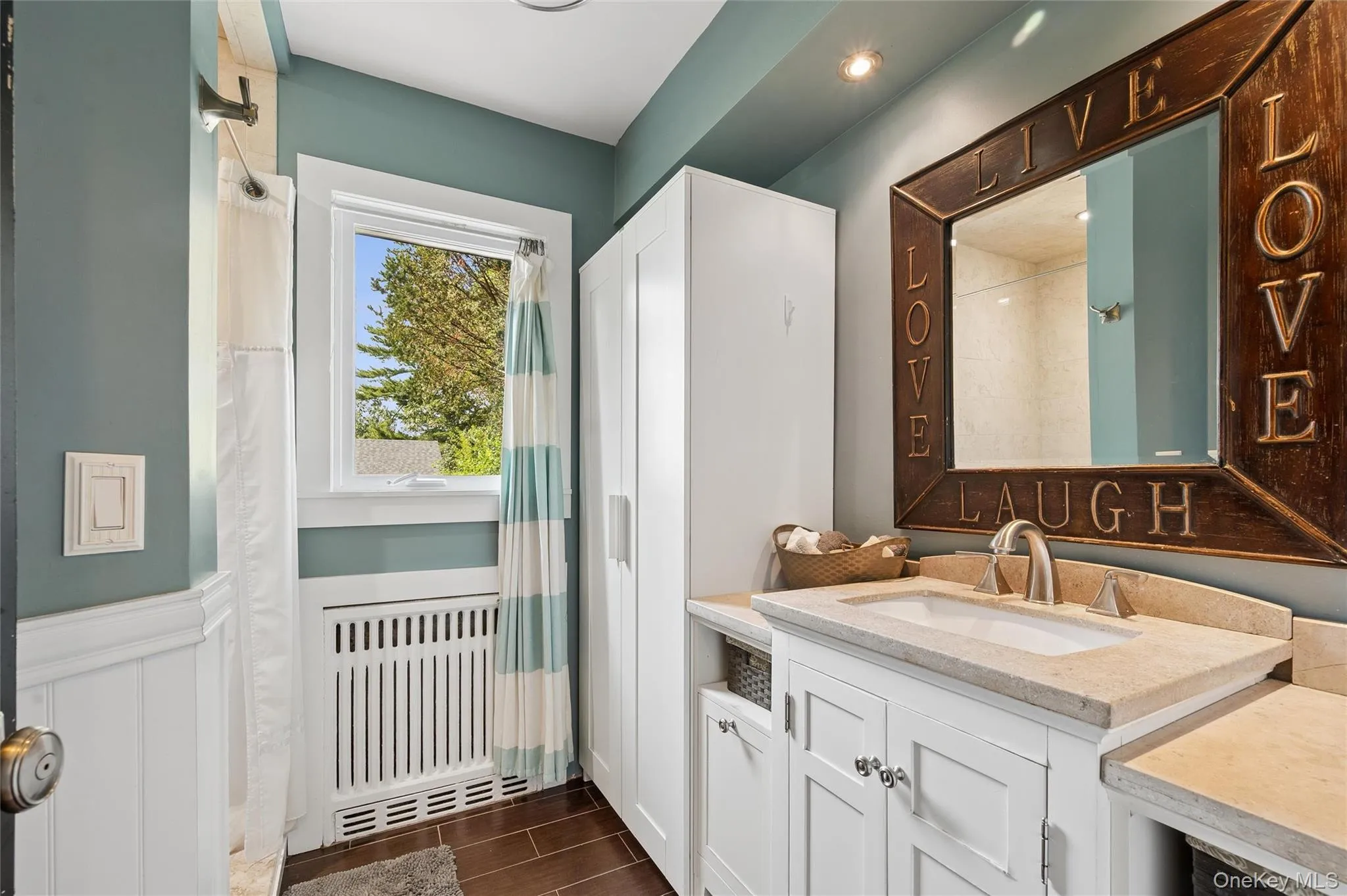 1210 Hyman Avenue, Islip, NY, 6 Bedrooms Bedrooms, 9 Rooms Rooms,3 BathroomsBathrooms,Residential,For Rent,Hyman,0,1018563 1210 Hyman Avenue, Islip, NY, 6 Bedrooms Bedrooms, 9 Rooms Rooms,3 BathroomsBathrooms,Residential,For Rent,Hyman,0,1018563