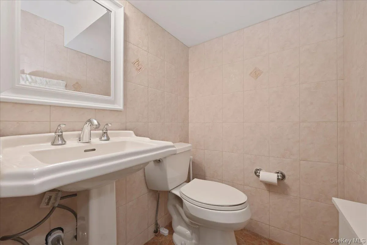 Bathroom Bathroom