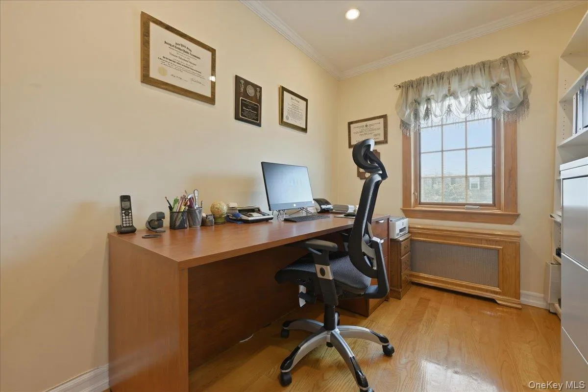 6356 76th Street, New York, NY, 3 Bedrooms Bedrooms, 8 Rooms Rooms,2 BathroomsBathrooms,Residential,For Rent,76th,0,1018566 6356 76th Street, New York, NY, 3 Bedrooms Bedrooms, 8 Rooms Rooms,2 BathroomsBathrooms,Residential,For Rent,76th,0,1018566