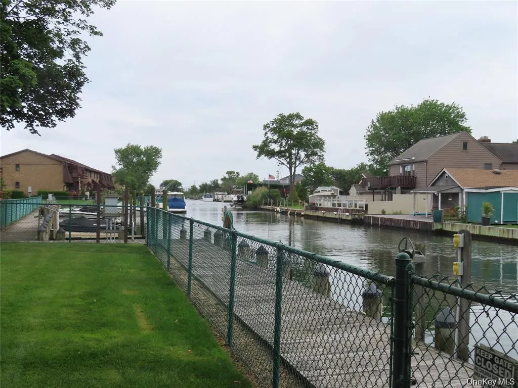 103 Mariners Way, Babylon, NY, 1 Bedroom Bedrooms, 3 Rooms Rooms,1 BathroomBathrooms,Residential,For Rent,Mariners,0,1018567 103 Mariners Way, Babylon, NY, 1 Bedroom Bedrooms, 3 Rooms Rooms,1 BathroomBathrooms,Residential,For Rent,Mariners,0,1018567