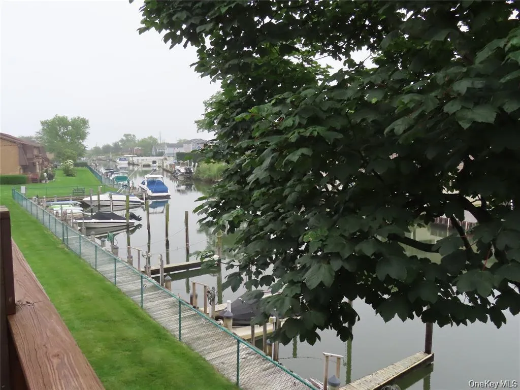 103 Mariners Way, Babylon, NY, 1 Bedroom Bedrooms, 3 Rooms Rooms,1 BathroomBathrooms,Residential,For Rent,Mariners,0,1018567 103 Mariners Way, Babylon, NY, 1 Bedroom Bedrooms, 3 Rooms Rooms,1 BathroomBathrooms,Residential,For Rent,Mariners,0,1018567